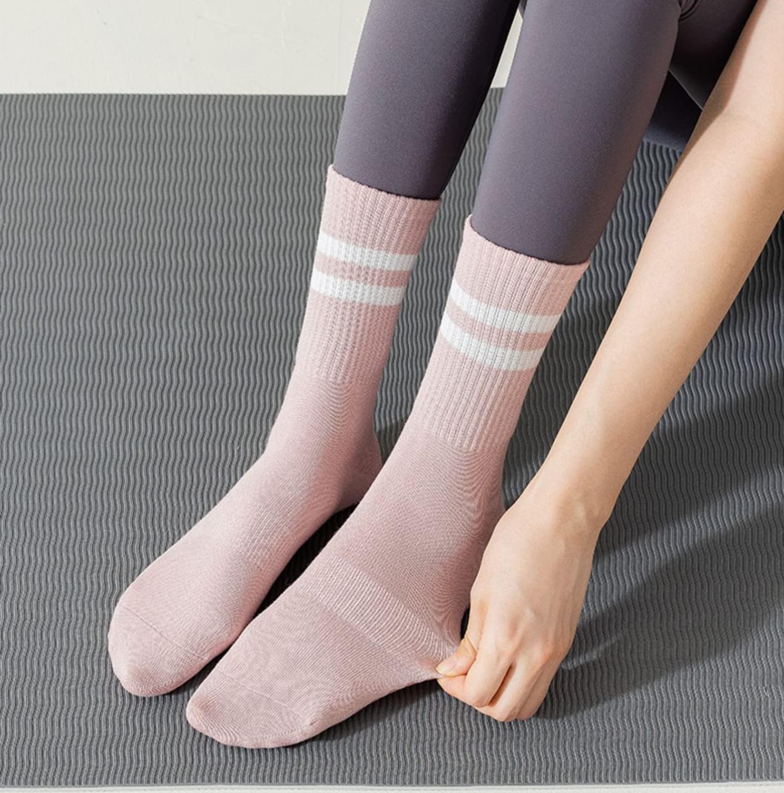 Tergy 8 Pairs Women's Non-Slip Yoga Socks with Grip - Anti-Skid Gripper Socks for Pilates, Barre, Dance & Yoga - Perfect for Studio Workouts and Home Exercise