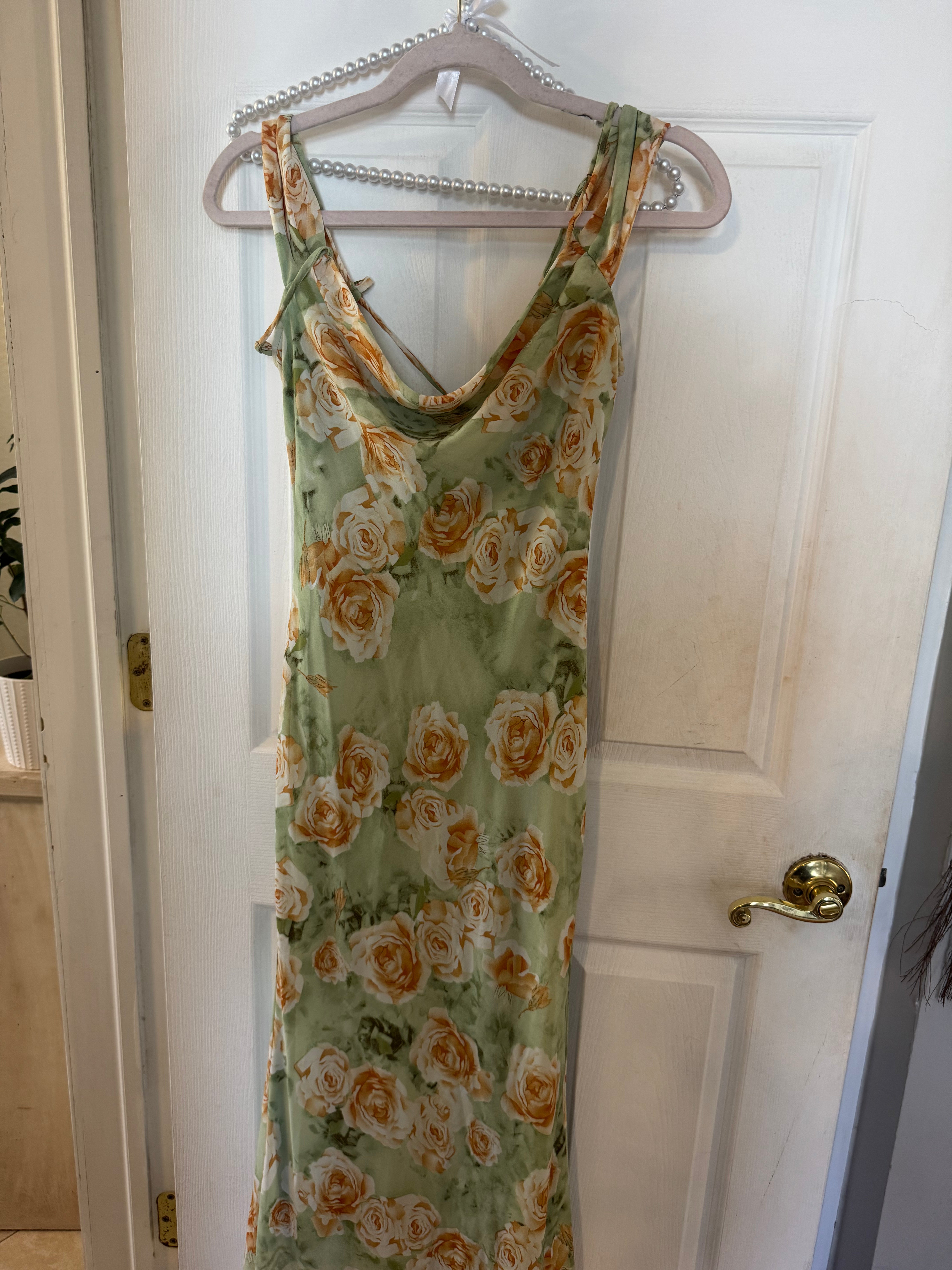 Danielle's Closet - Trendy Women's Fashion & Accessories for Everyday Wear | Perfect for Work, Parties & Casual Outfits