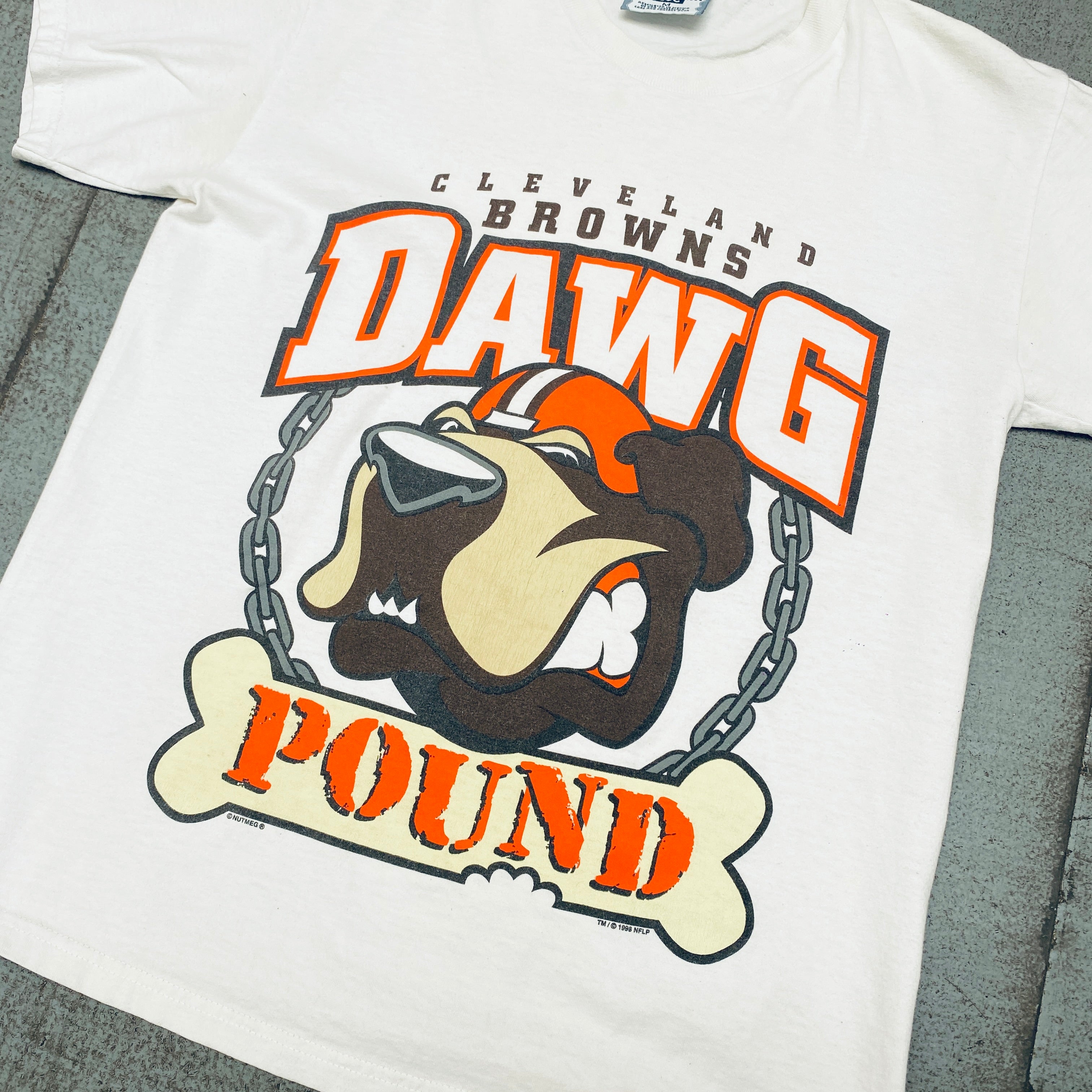 Cleveland Browns 1998 Team Announce Graphic Spellout T-Shirt for Men - Vintage NFL Football Fan Apparel - Perfect for Game Day, Tailgating & Casual Wear