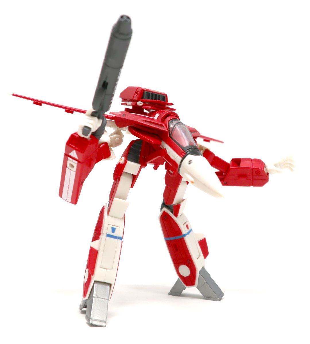 1/100 Scale Miriya's VF-1J Veritech Fighter Model Kit - Robotech Collectible Action Figure for Anime Fans - Perfect for Display, Gifting, and Cosplay Props