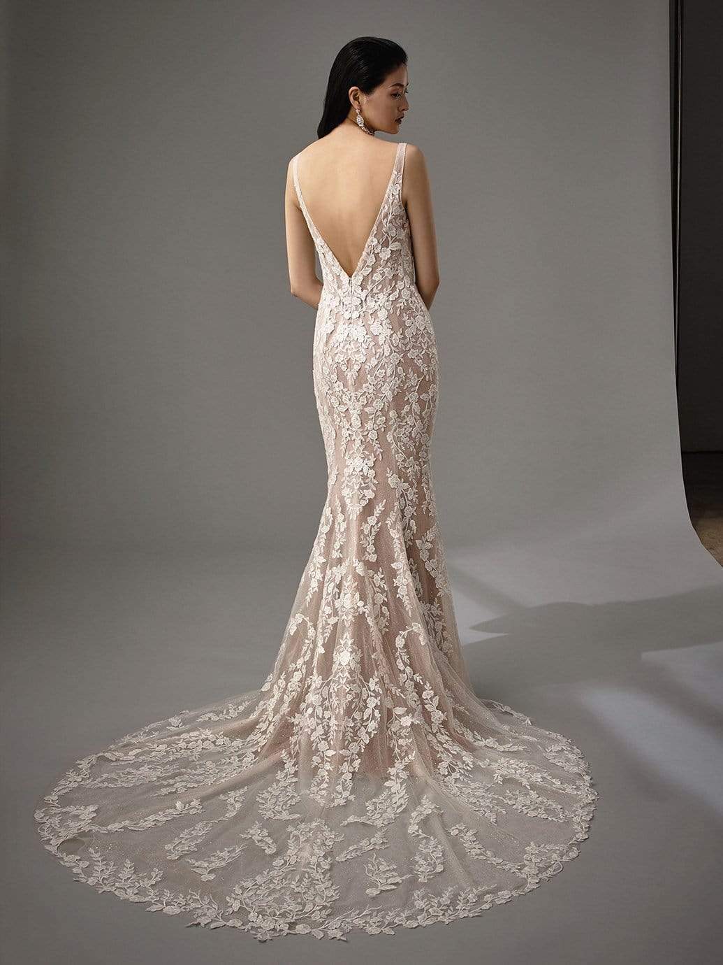 Enzoani Blue Mirinda Wedding Dress - Clearance Sale | Elegant Bridal Gown for Beach, Church & Formal Weddings