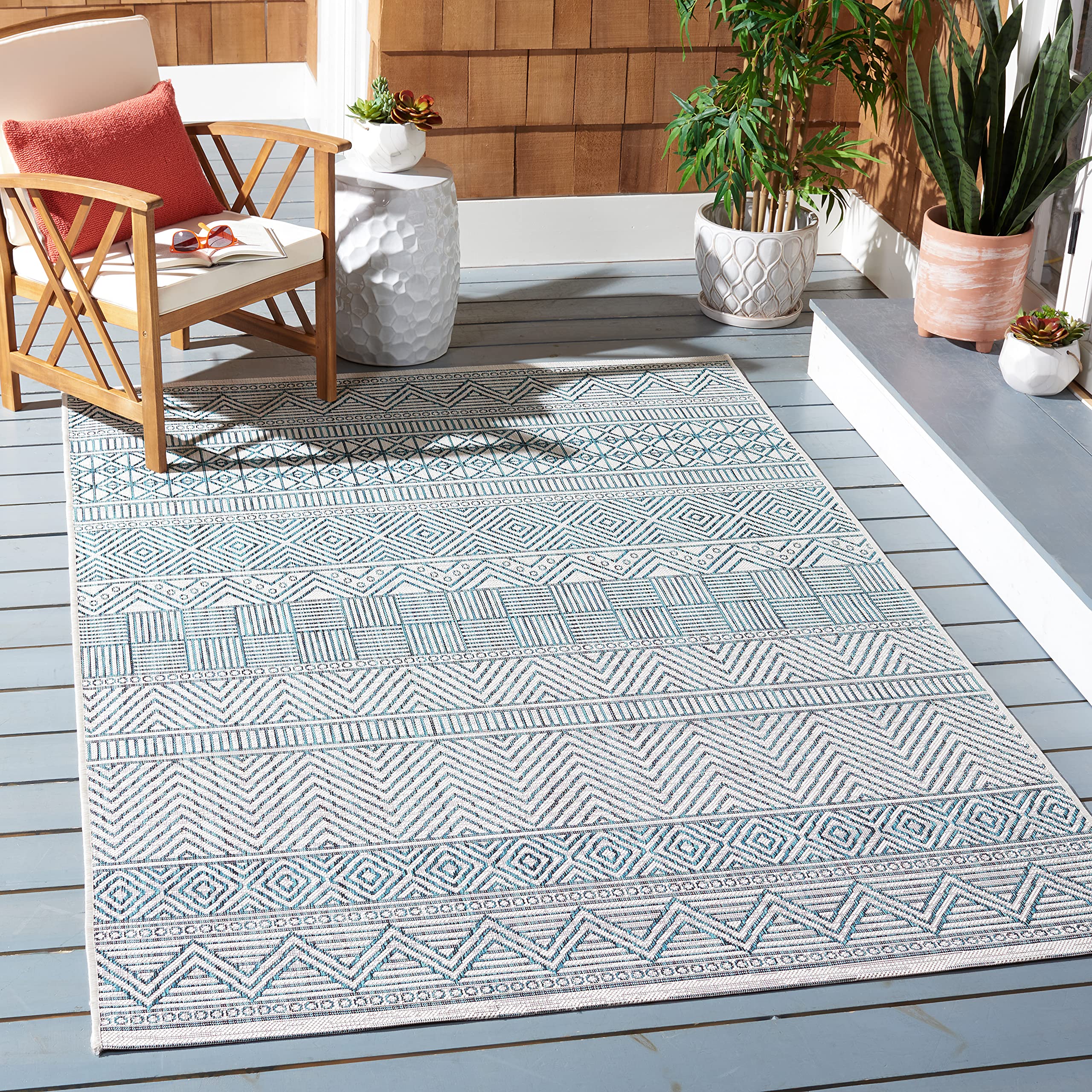 SAFAVIEH Courtyard Collection 6'7