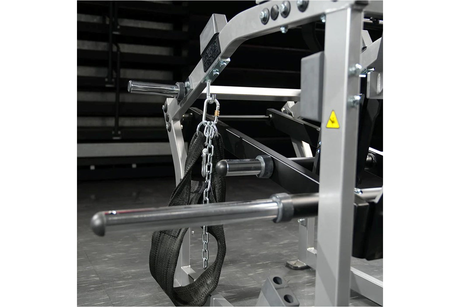 Hammer Strength Plate Loaded Belt Squat Machine - Professional Gym Equipment for Leg Workouts & Strength Training | Perfect for Home Gyms & Commercial Fitness Centers