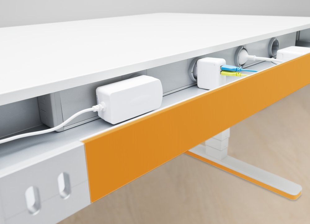 Moll T7 Premium Electric Adjustable Height Standing Desk - Ergonomic Home & Office Workspace Solution for Better Posture & Productivity