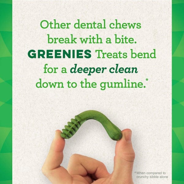 Greenies Original Petite Dog Dental Treats - Natural Teeth Cleaning Chews for Small Dogs | Freshens Breath & Reduces Plaque | Perfect for Daily Oral Care & Training Rewards