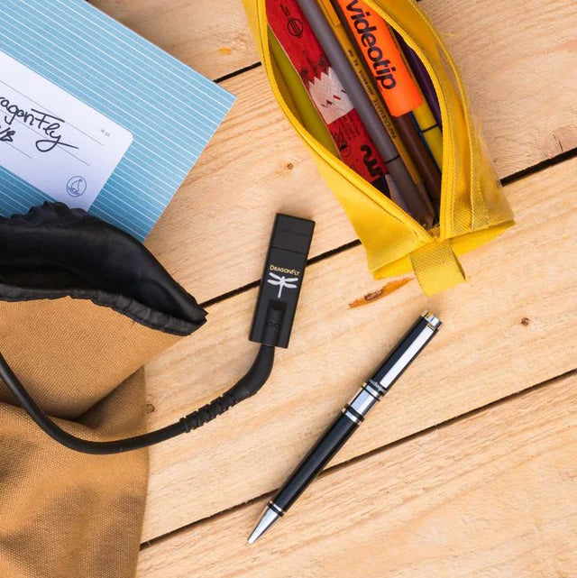AudioQuest DragonFly Black USB DAC & Headphone Amplifier - High-Resolution Audio for Home, Office & Travel - Perfect for Music Lovers, Audiophiles & Professionals