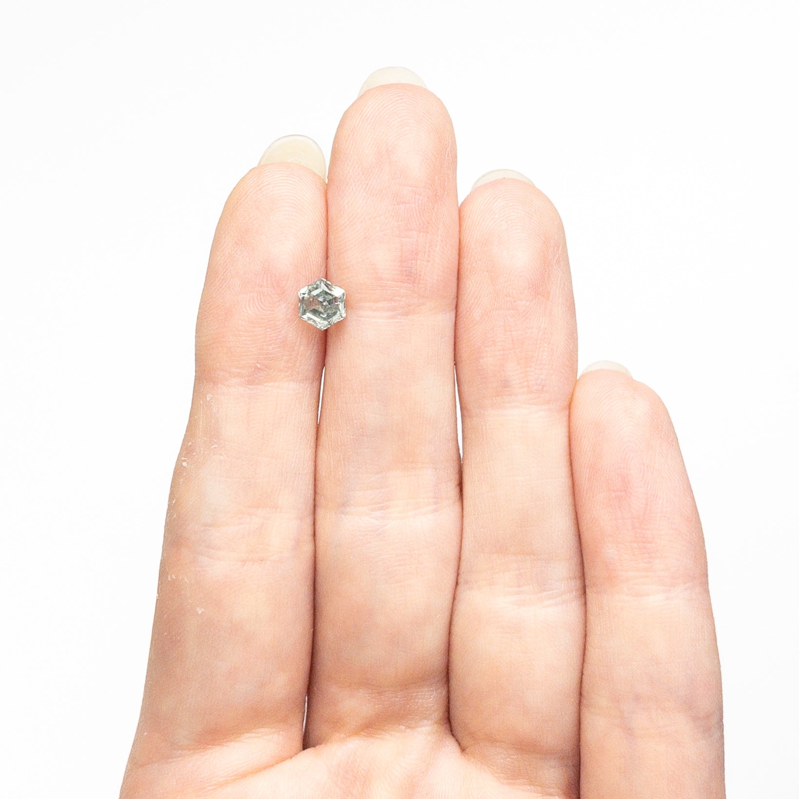 0.90ct Hexagon Brilliant Blue Sapphire Gemstone (5.64x4.82x4.01mm) - Natural Loose Sapphire for Jewelry Making, Engagement Rings & Fine Collections