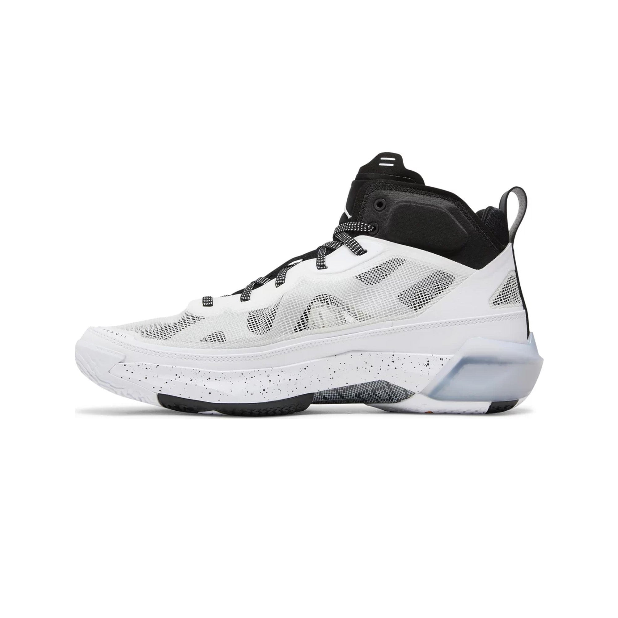 Air Jordan 37 'Oreo' Basketball Shoes 2022 - Men's High-Top Performance Sneakers for Court Play & Street Style