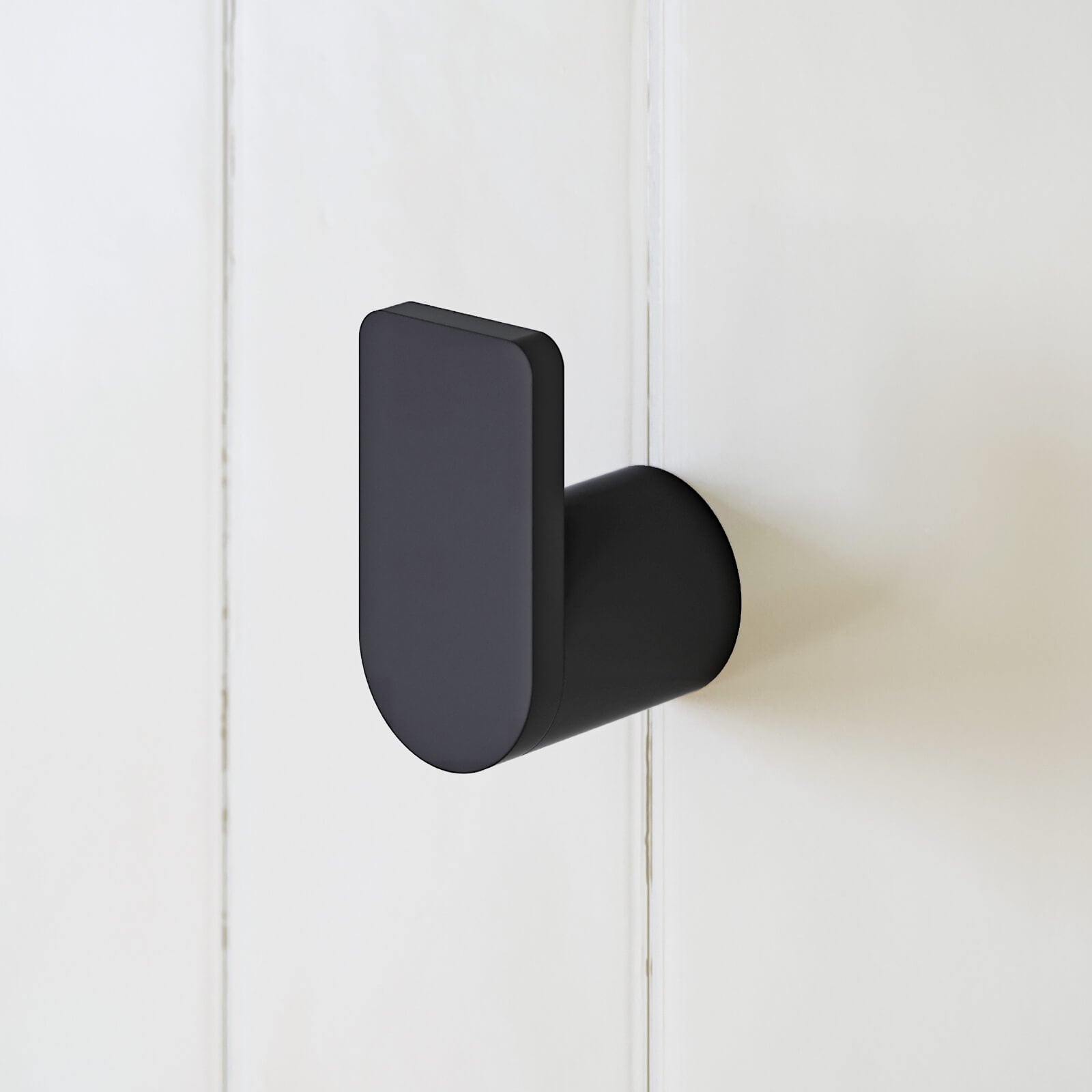 Caroma Urbane II Robe Hook in Matte Black - Premium Bathroom Wall Hook for Towels, Robes & Coats - Ideal for Bathroom, Bedroom & Spa Decor