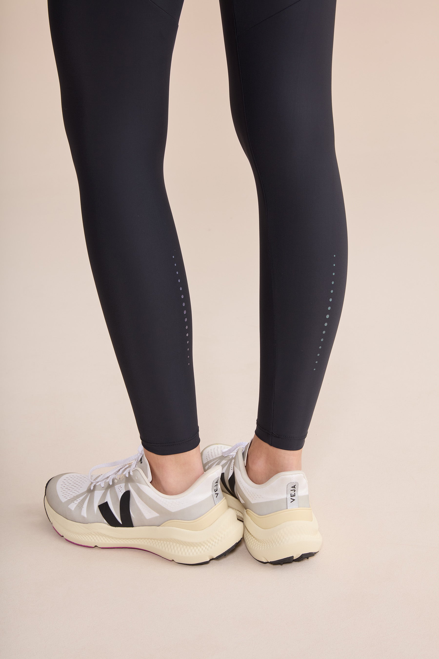 Intense Race Pro® High-Performance Leggings for Women - Compression Workout Yoga Running Pants - Gym, Fitness & Activewear for Running, Training & Daily Wear
