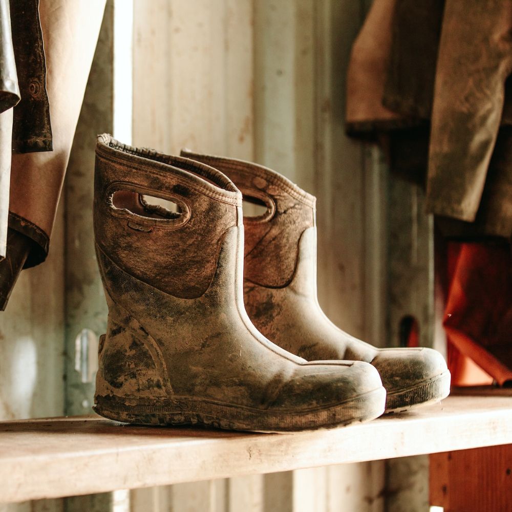 BOGS Workman MID Men’s Waterproof Composite Toe Rubber Work Boots 72236PP - Ideal for Construction, Farming & Outdoor Work