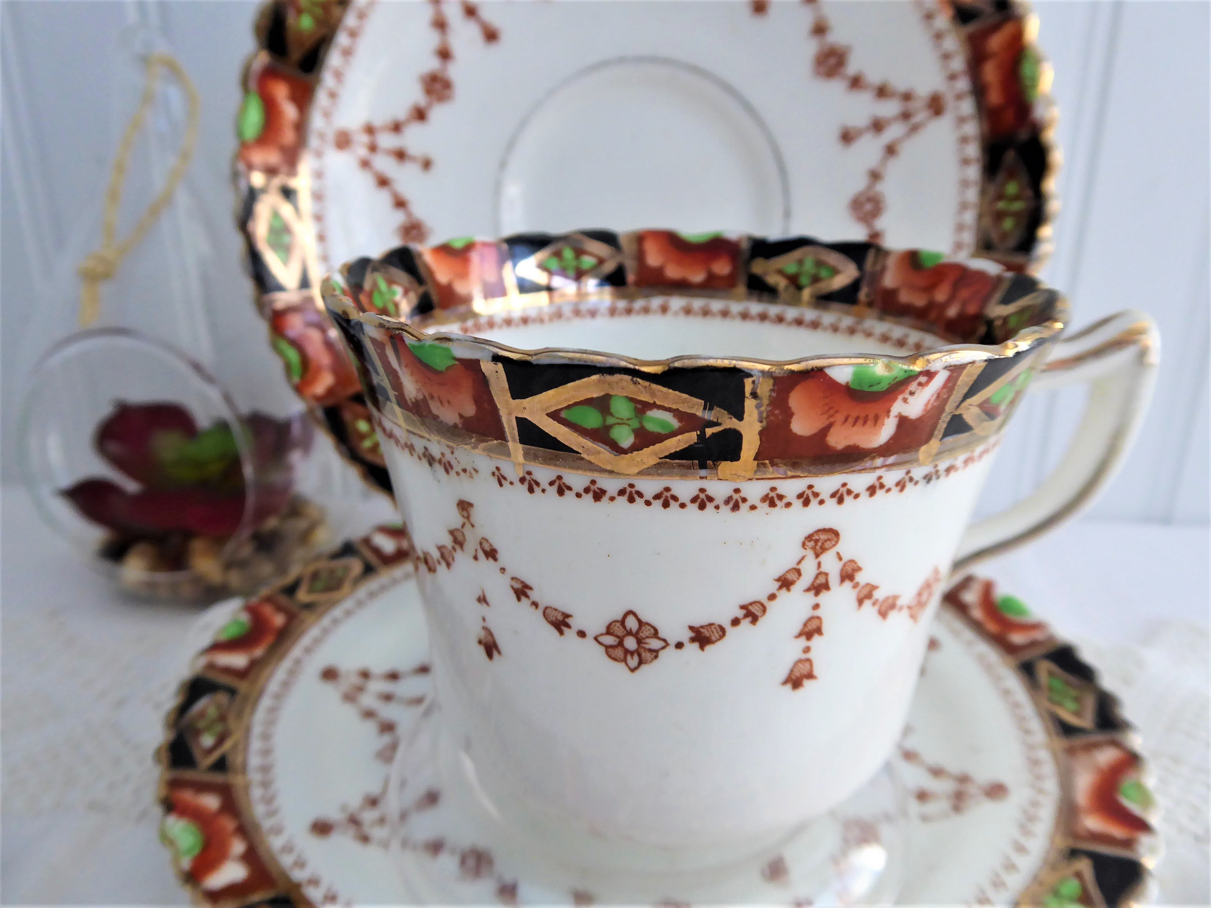 Antique Imari Sevres Teacup Trio Set - Victorian Era Bone China (1880-1890s) - Downton Abbey Style - Perfect for Afternoon Tea, Collecting & Home Decor