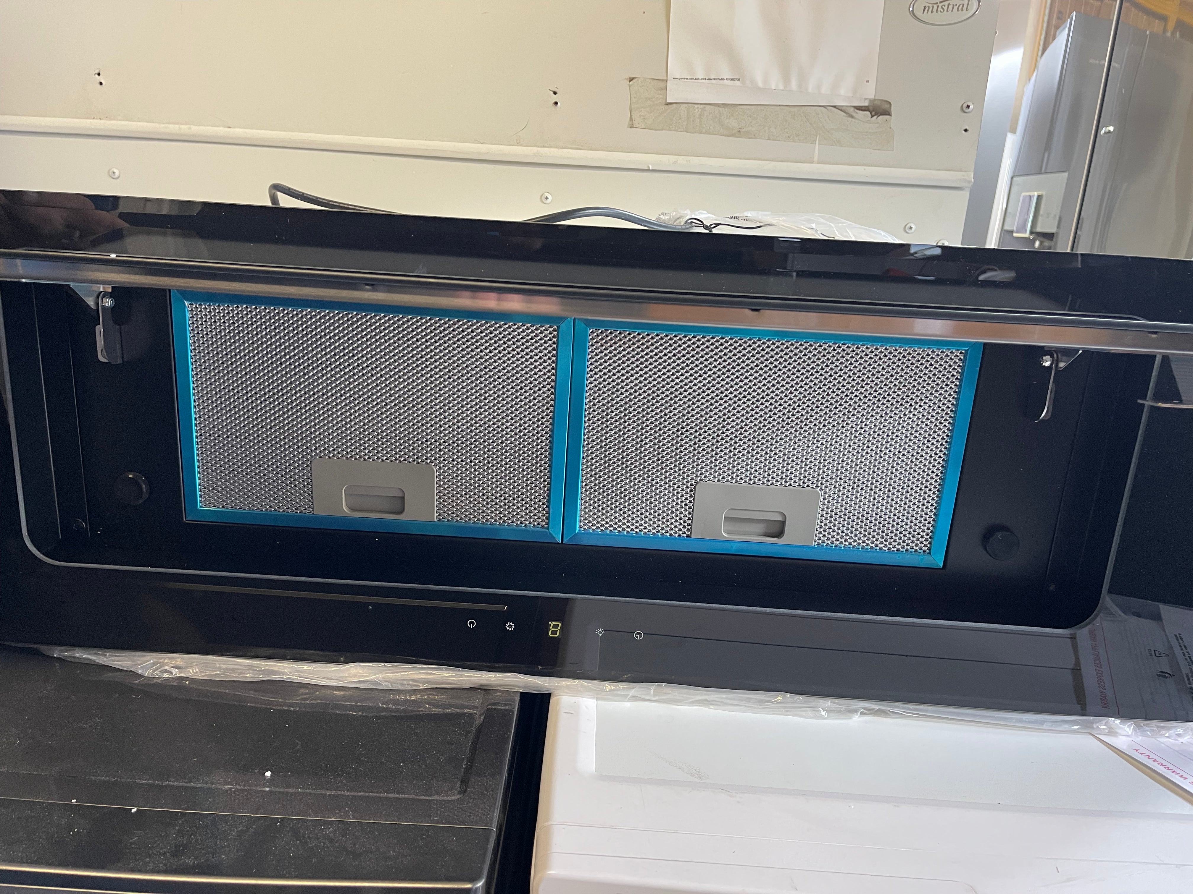 New Franke 900mm Urban Undermount Rangehood - Factory Second with Box Damage | Premium Kitchen Ventilation for Modern Homes