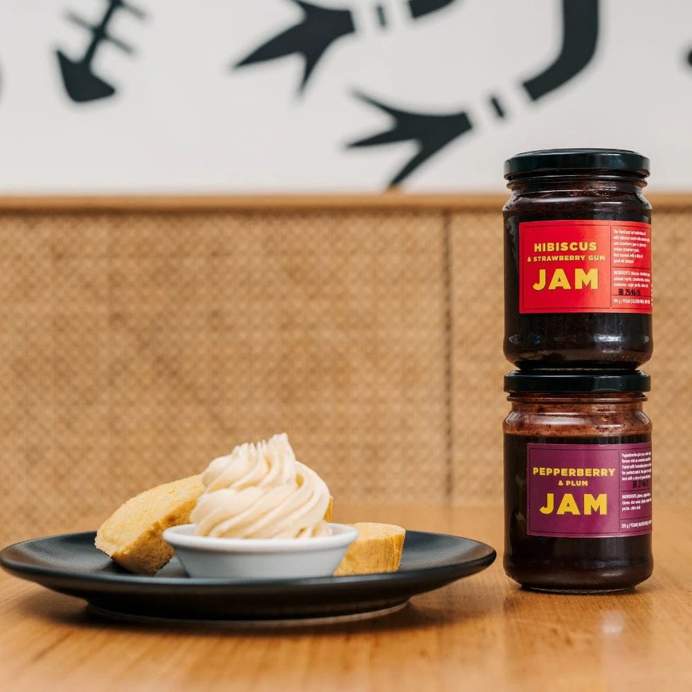 Mabu Mabu Indigenous Hibiscus & Strawberry Gum Jam 285g - Authentic Australian Bush Tucker, Vegan Spread for Toast, Pancakes & Desserts