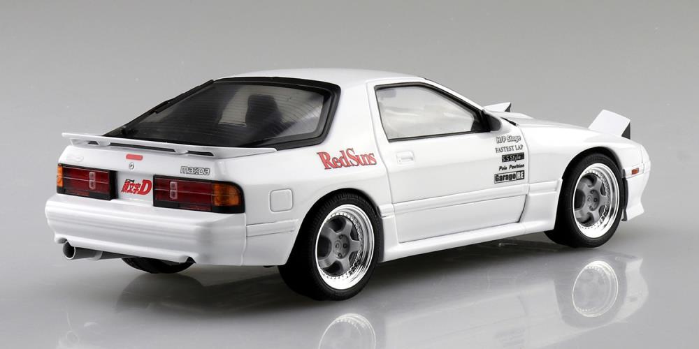 Aoshima 1/24 Initial D Ryosuke Takahashi Mazda FC3S RX-7 Model Kit - Akina Battle Version | Anime Car Collection | Perfect for Display & Racing Fans