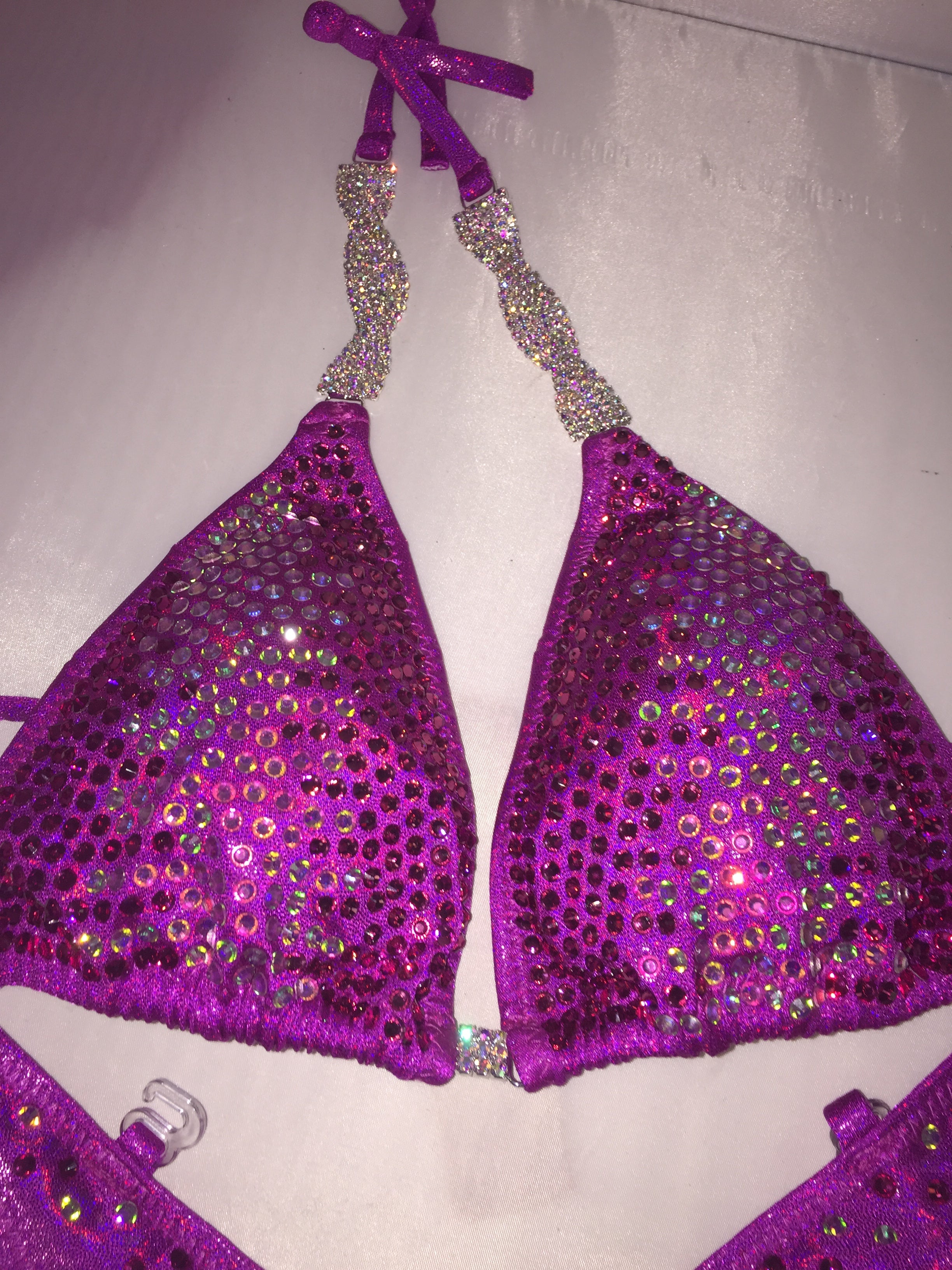 IFBB NPC Competition Bikini Suit - Stunning Purple Physique & Figure Contest Outfit - Perfect for Bodybuilding, Fitness & Stage Performances