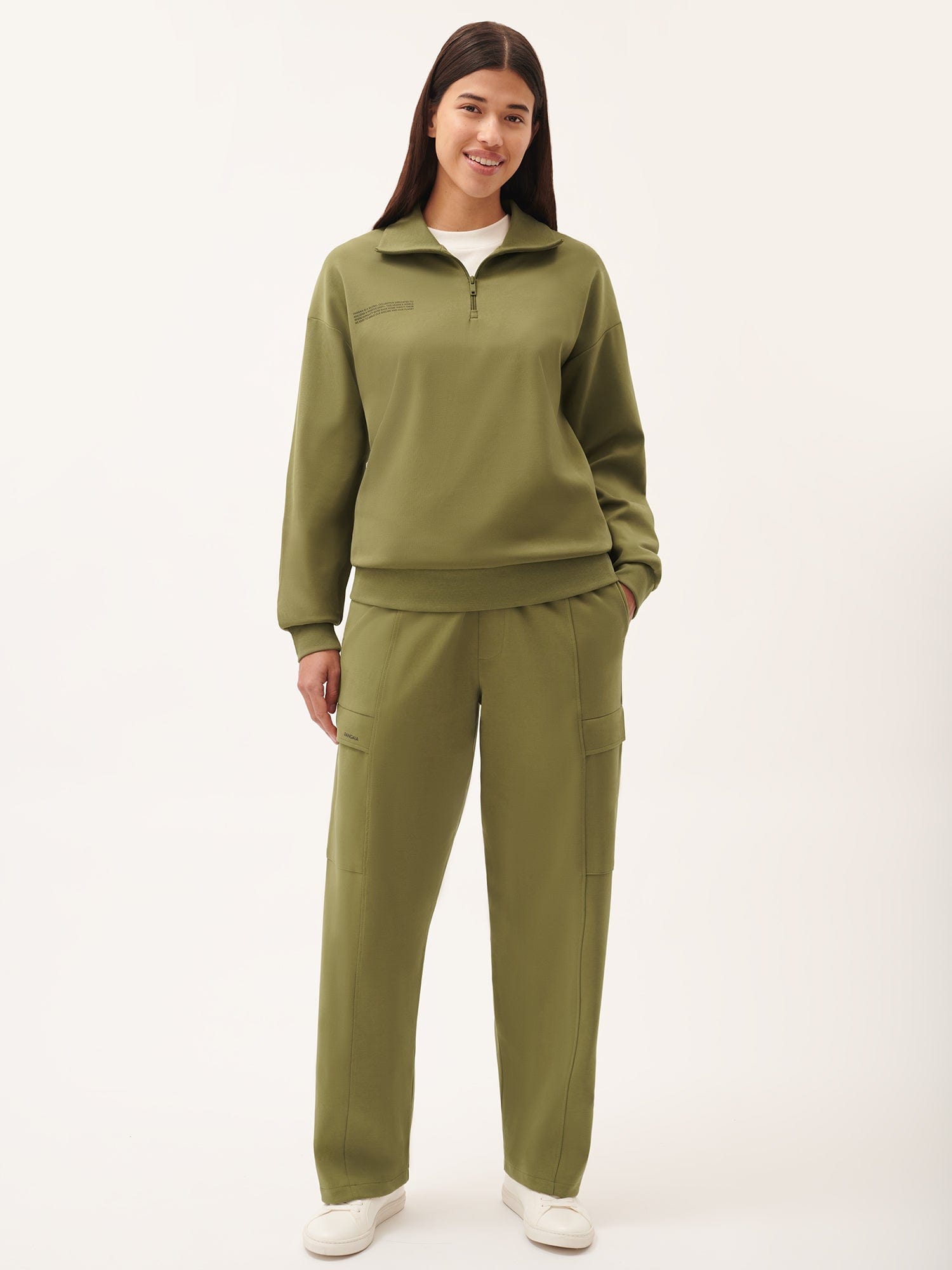 Women's DNA Double Jersey Cargo Pants - Highland Green | Comfortable Stretch Workout & Travel Pants for Hiking, Yoga & Casual Wear
