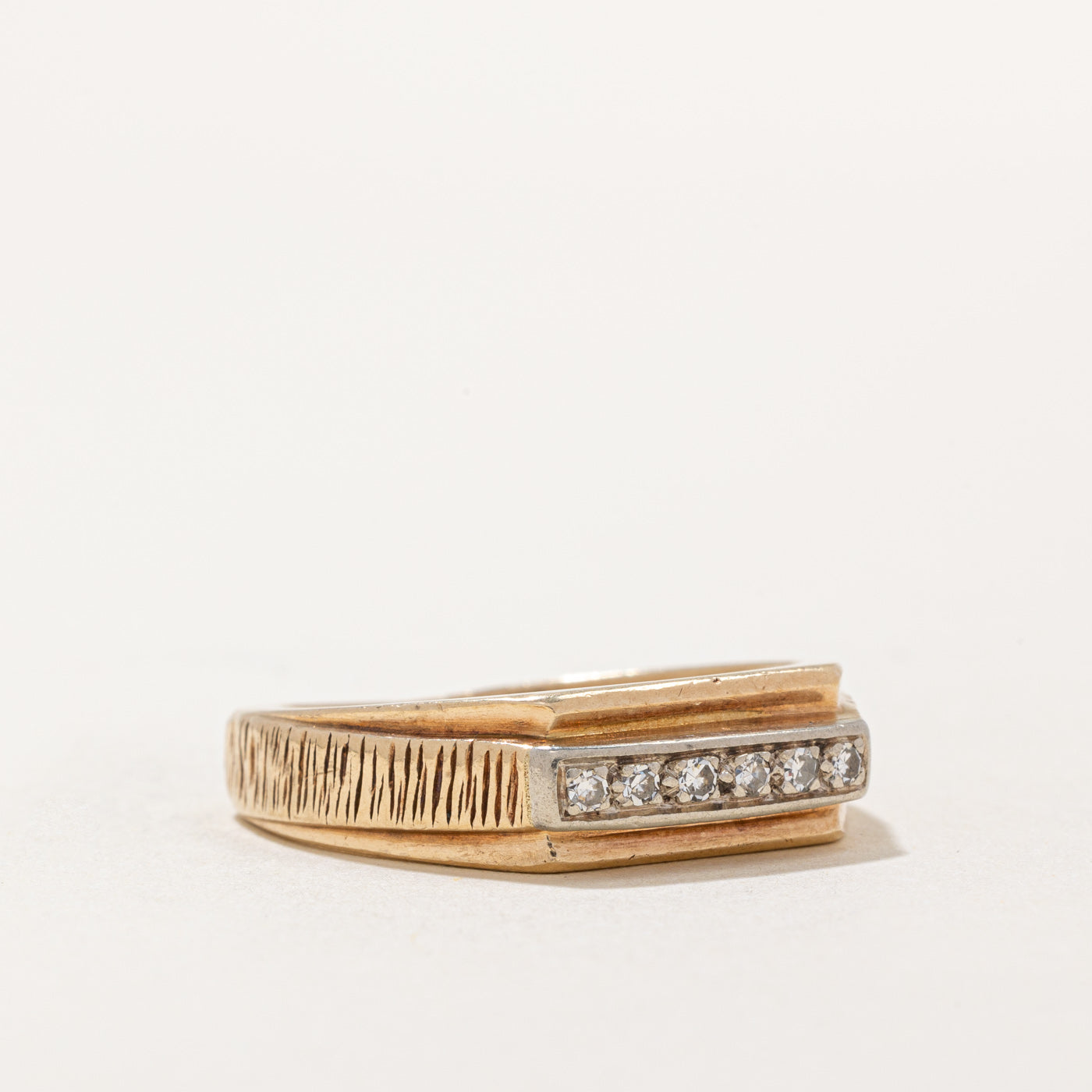 Diamond Textured Band Ring - 0.10ctw Genuine Diamond Ring - Size 10 - Perfect for Anniversary Gifts, Wedding Bands & Everyday Elegance