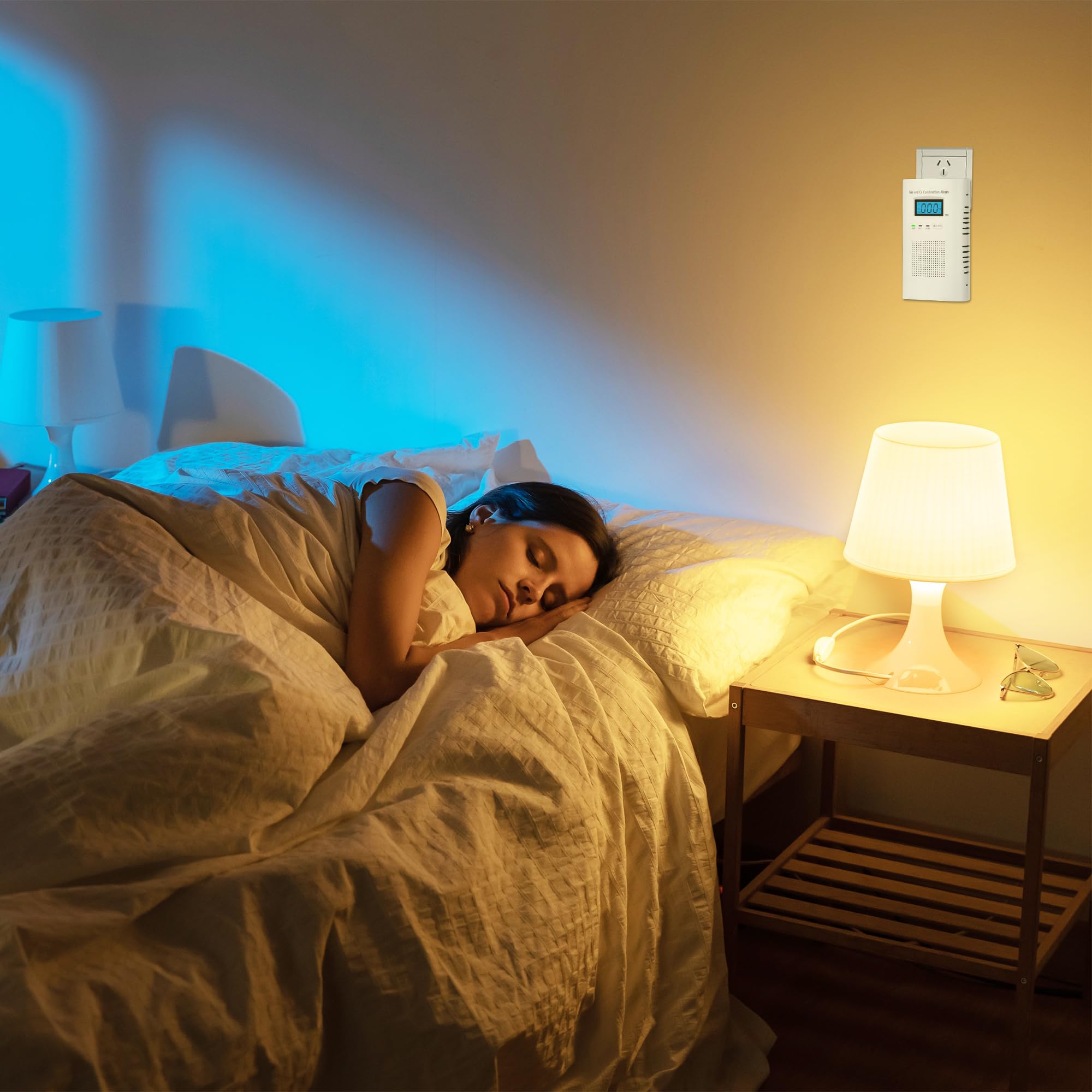 3-Pack Plug-in Carbon Monoxide & Natural Gas Detector Alarm with Digital Display - 2-in-1 CO & Combustible Gas Detector for Home Safety, Easy Installation - Perfect for Bedrooms, Kitchens & Basements