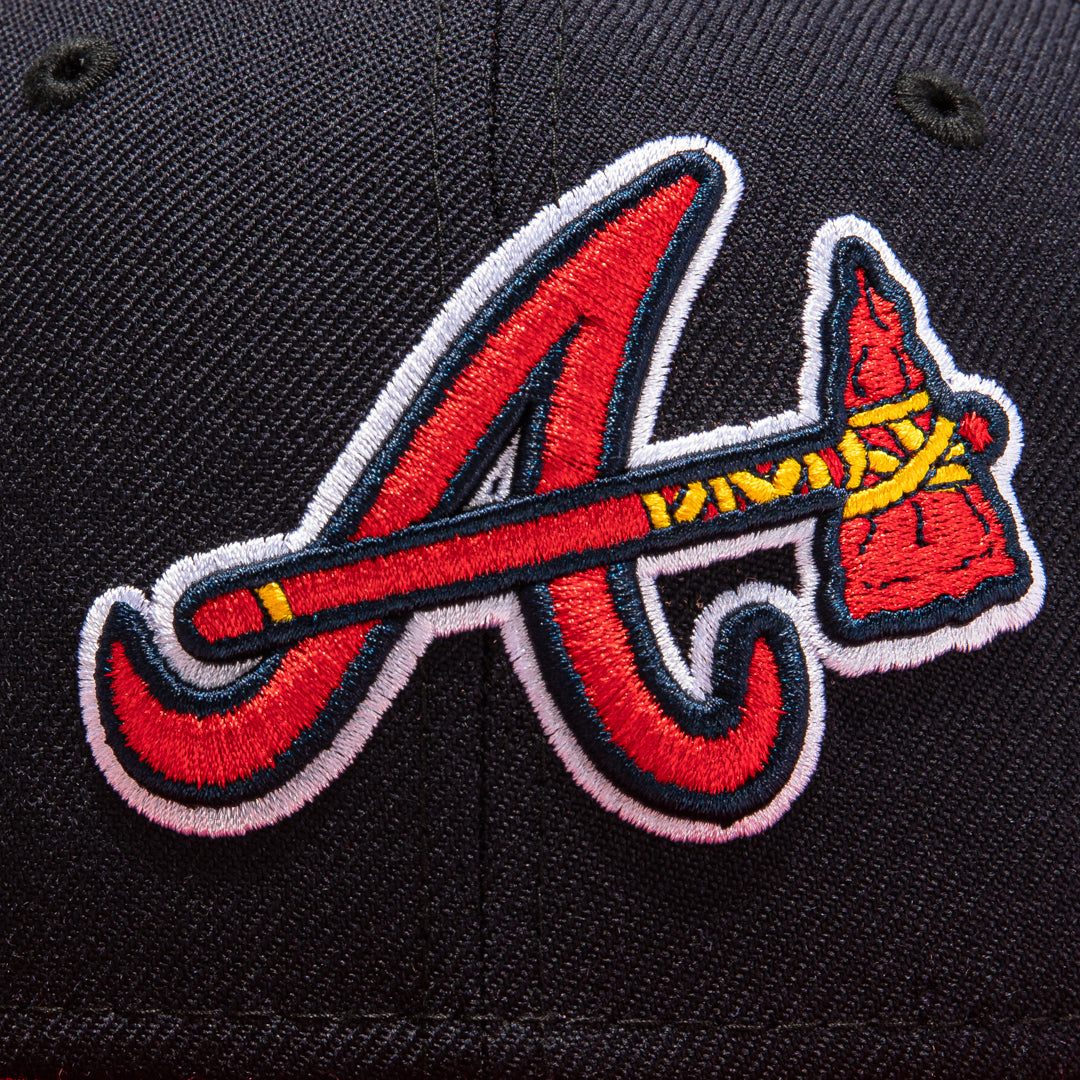 New Era 59Fifty Retro On-Field Atlanta Braves Alternate Baseball Cap - Navy & Red - MLB Officially Licensed Snapback Hat for Men & Women - Perfect for Games, Collecting & Streetwear Fashion