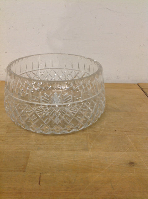 7-Piece Cut Crystal Bowl Set - Elegant Glass Serving Bowl for Fruit, Salad, Desserts - Perfect for Parties, Weddings, Home Decor & Gift Giving