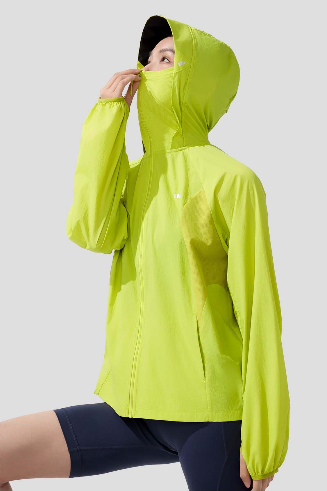 Drift Women's Lightweight Water Repellent Jacket UPF 100+ Sun Protection - Perfect for Hiking, Travel & Outdoor Activities