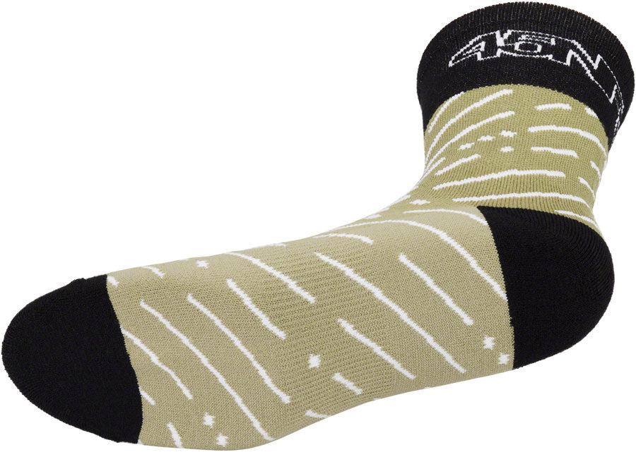 45NRTH Snow Band Midweight Wool Socks for Men & Women - Warm Thermal Hiking & Winter Socks - Sage/Rosin, Medium - Perfect for Skiing, Snowboarding & Outdoor Adventures
