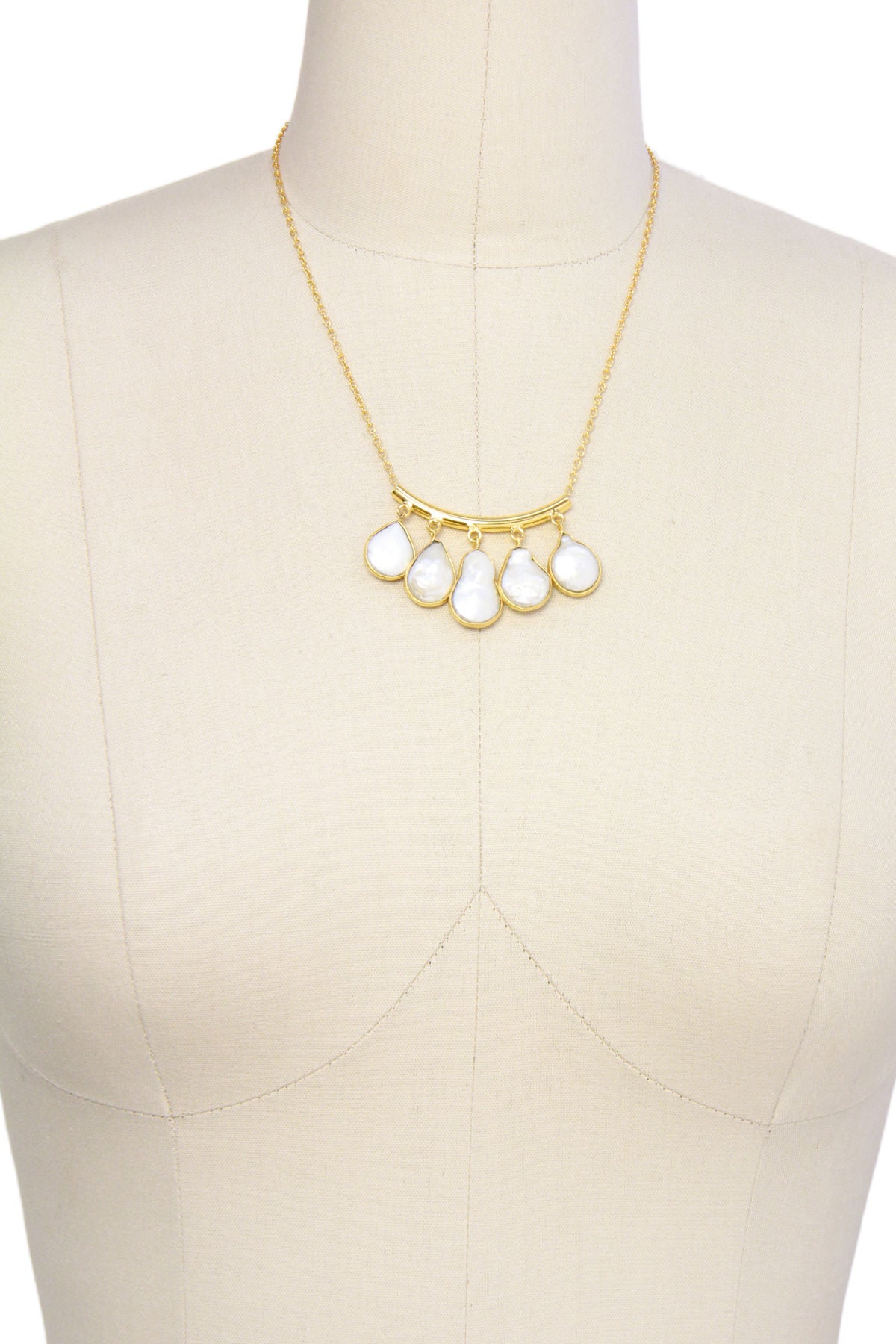 Elegant Pearl Drop Necklace for Women - Classic White Freshwater Pearl Pendant with Sterling Silver Chain - Perfect for Weddings, Parties & Special Occasions