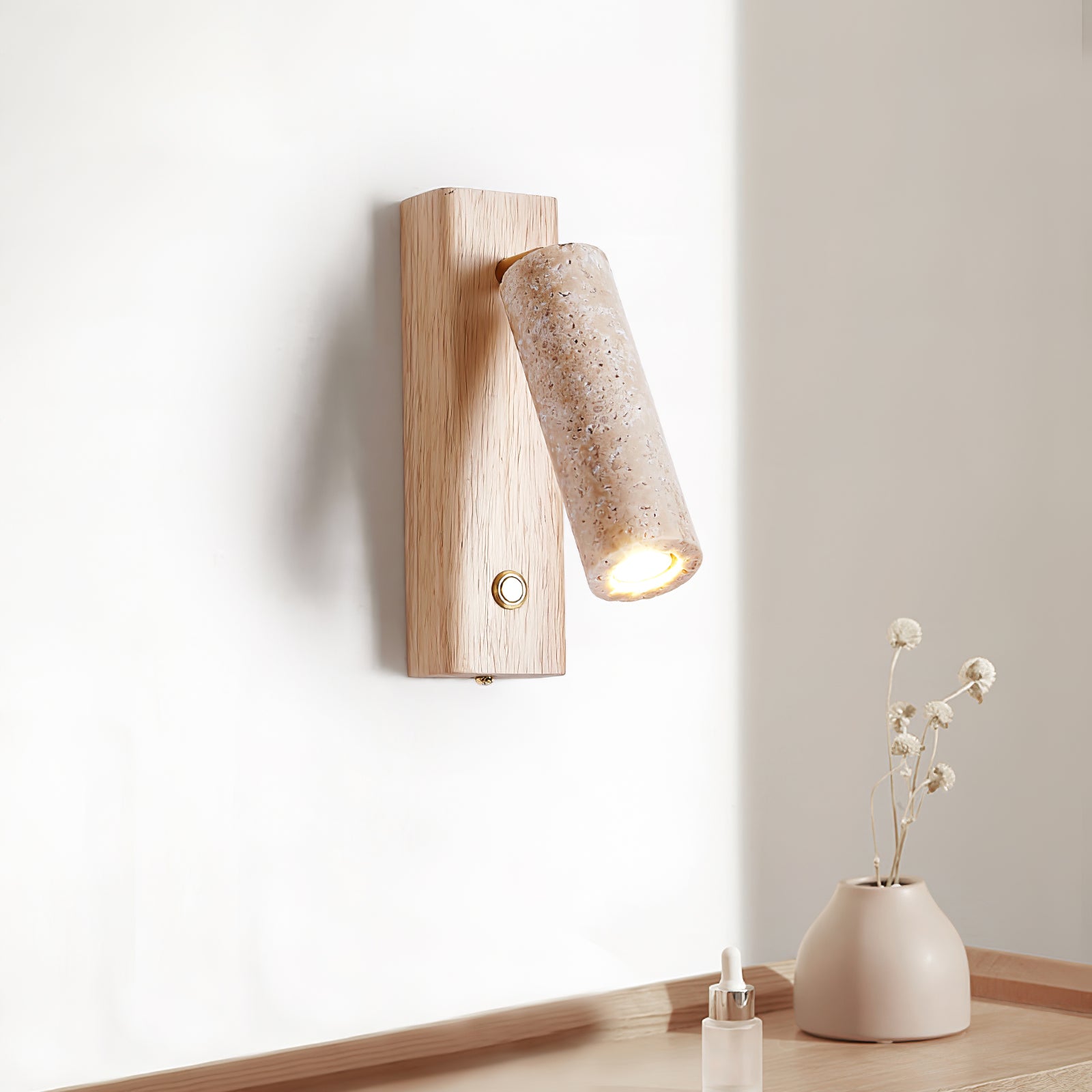 Lustra Torch Wall Lamp - Modern LED Sconce Light Fixture for Bedroom, Living Room & Hallway - Dimmable Indoor Wall Lighting for Home Decor