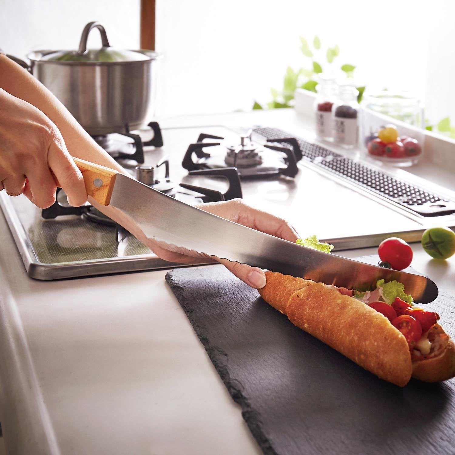 Nisaku 440mm Stainless Steel Bread Slicer with Wave Blade - Perfect for Homemade Bread, Sandwiches & Cake Cutting
