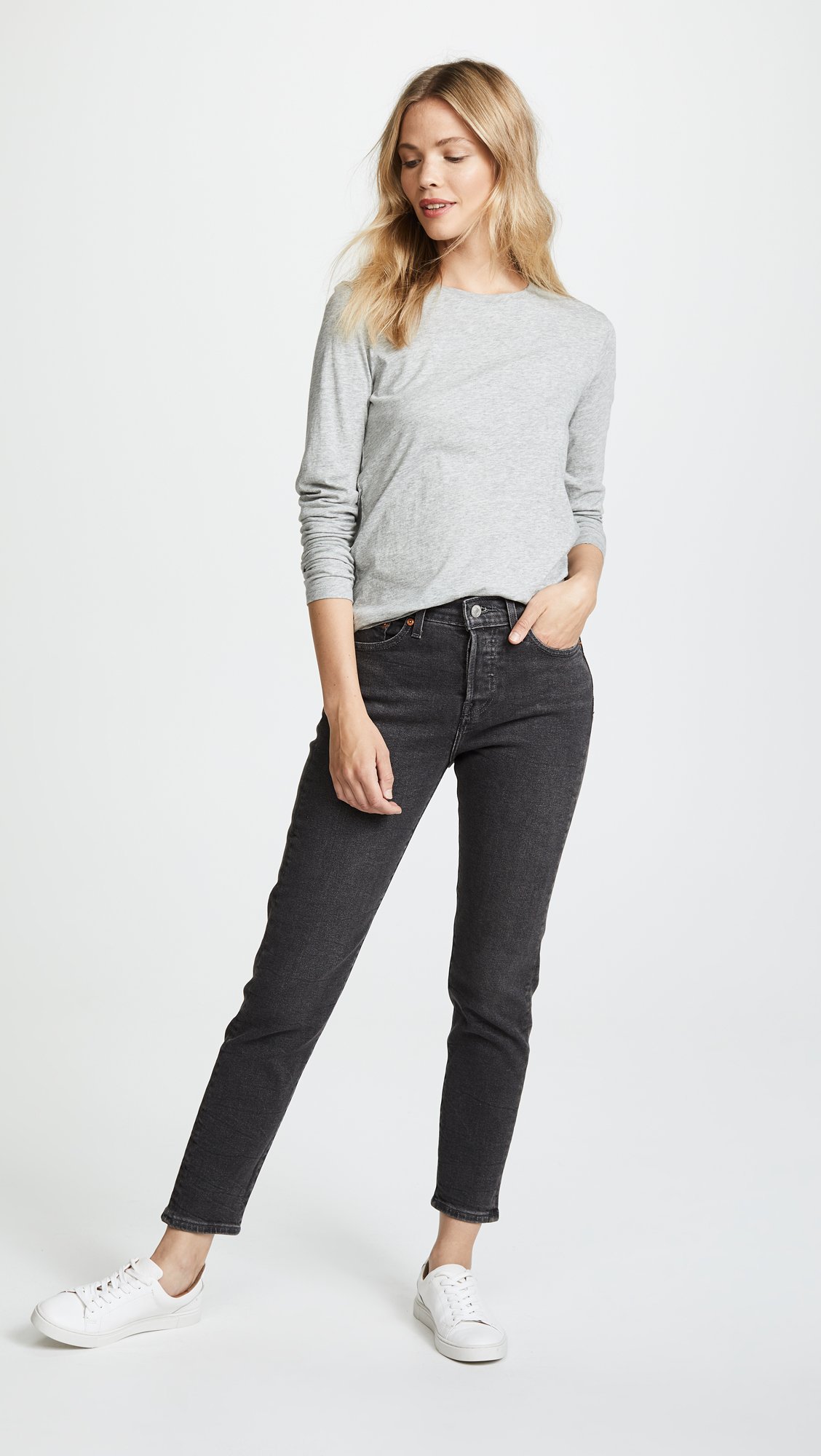 Vince Women's Essential T-Shirt - Soft Cotton Basic Tee for Casual Wear, Layering & Everyday Outfits | Perfect for Work, Weekend & Travel