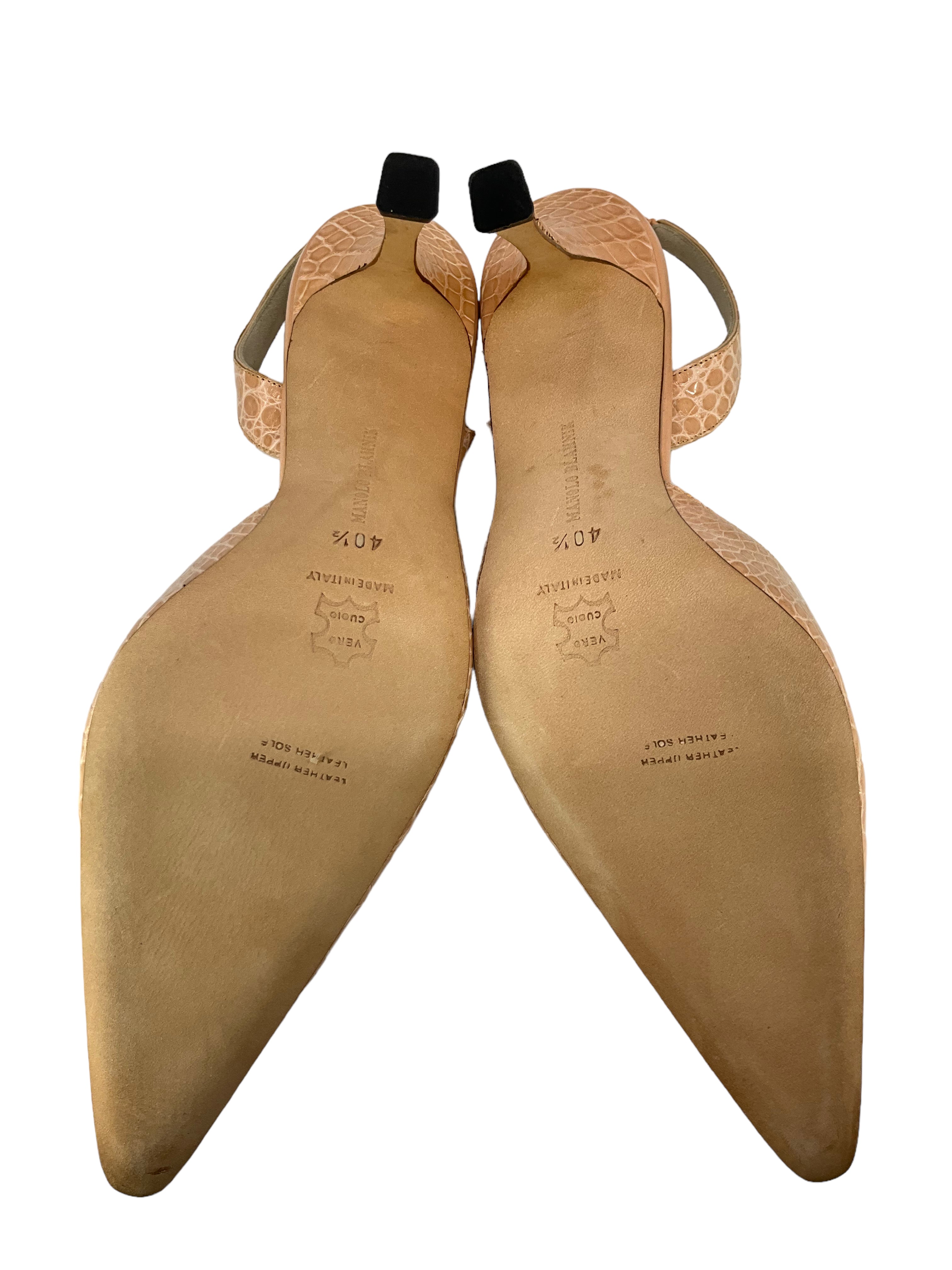 Manolo Blahnik Peach Satin Slingback Heels Women's Size 11 - Perfect for Weddings, Parties & Special Occasions