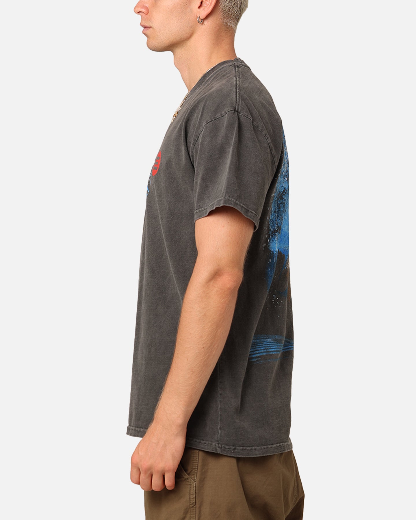 Pixar Wall.E Heavyweight Graphic T-Shirt for Men & Women - Black Wash - Vintage American Thrift Style - Perfect for Cosplay, Movie Nights & Casual Wear
