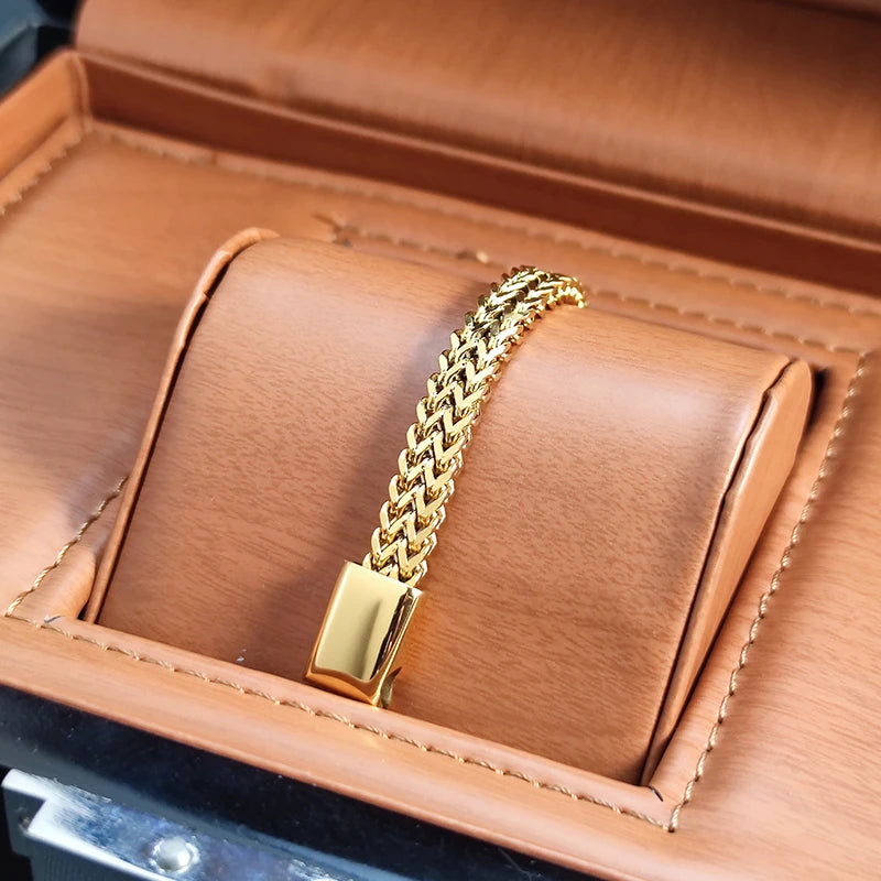 18K Gold Plated Bracelet for Women - Elegant & Dainty Jewelry Gift for Birthday, Anniversary, Valentine's Day - Perfect for Everyday Wear & Special Occasions