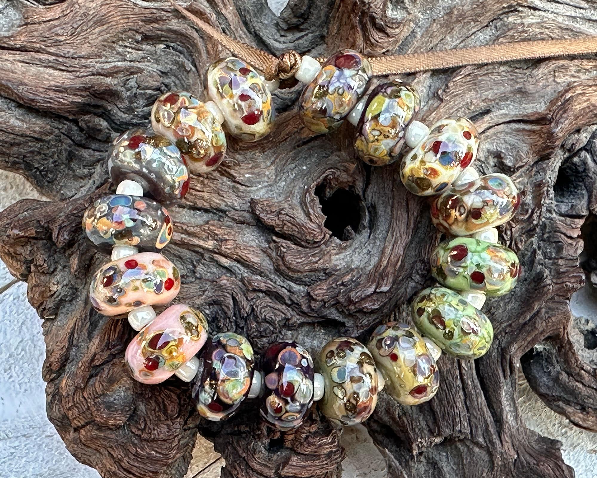 16Pcs Genuine Garnet Stone Lampwork Beads Set for Jewelry Making - DIY Bracelet, Necklace, Earrings Craft Supplies - Perfect for Gifts & Home Decor