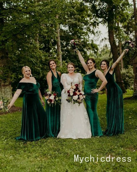 Emerald Green Velvet Bridesmaid Dresses 2025 - Elegant Long Formal Gowns for Wedding Guests & Special Occasions | Perfect for Evening Galas, Holiday Parties & Formal Events