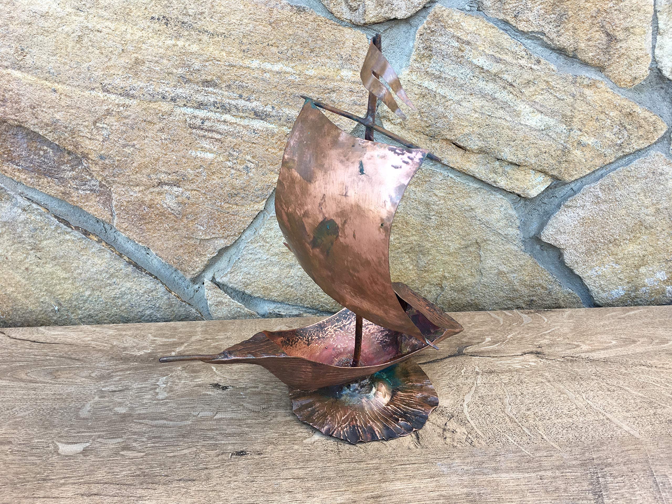 Premium 7th Anniversary Copper Gifts for Men & Women - Elegant Handcrafted Copper Keepsakes for Him & Her - Perfect Romantic Gift for Wedding Anniversaries, Valentine's Day & Special Occasions