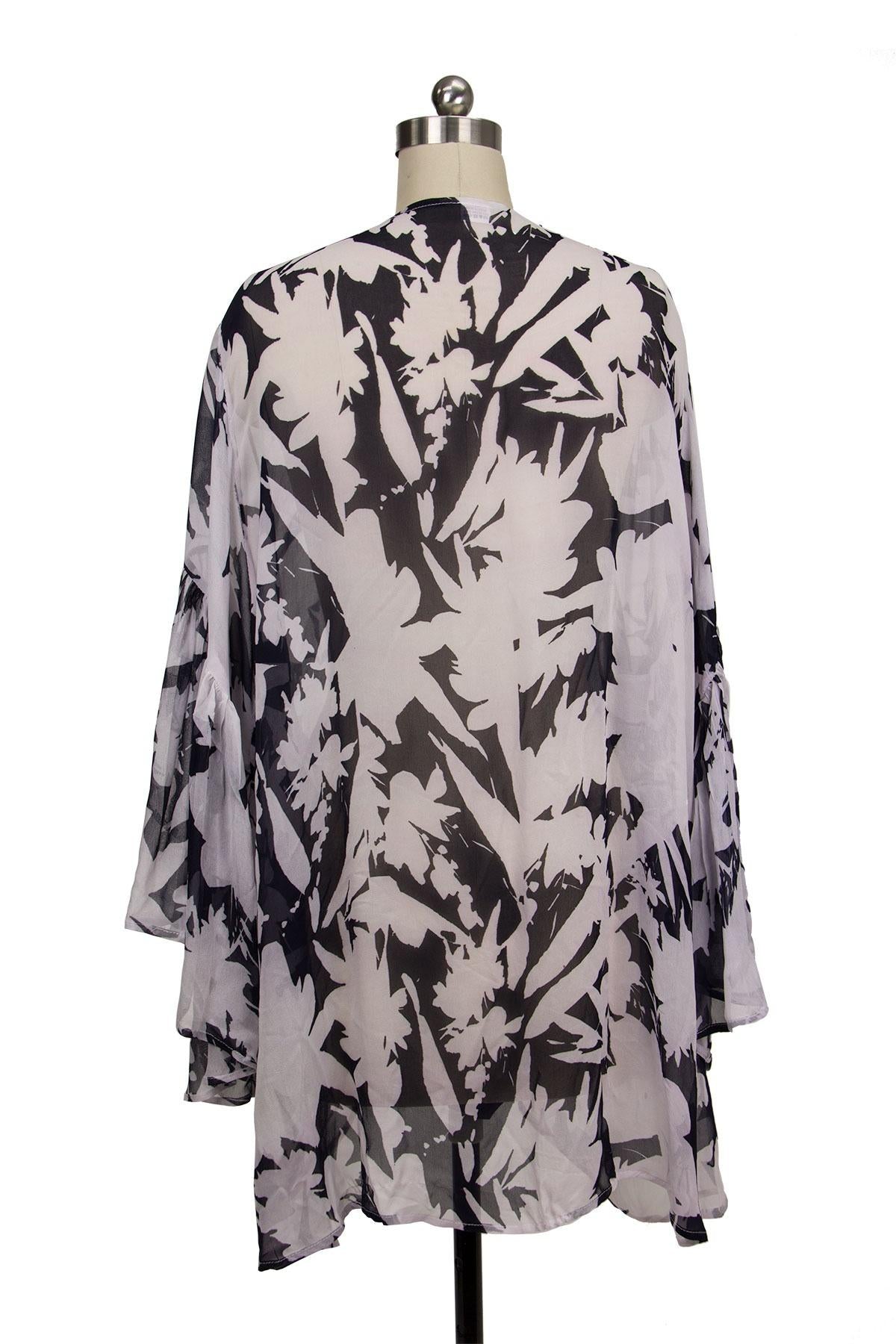 Dreamy Afternoon Floral Cocoon Kimono with Flare Sleeves - Boho Chic Cover Up for Beach, Pool, or Summer Outfits