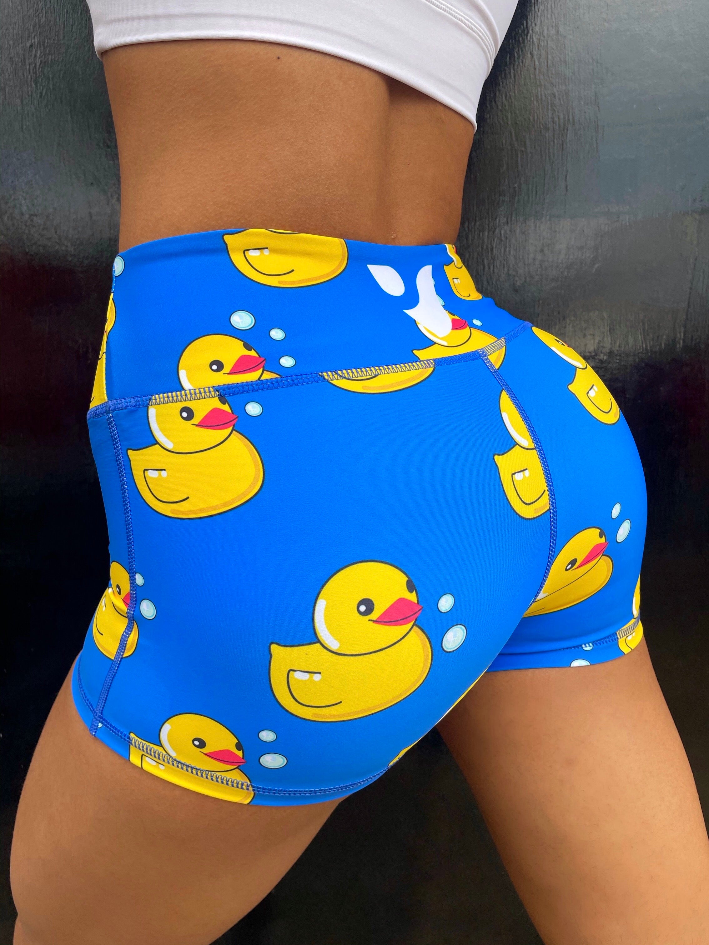 Best Ducking Shorts for Women - VOXY Exclusive Comfortable & Stylish Casual Wear for Outdoor Activities & Summer Vacations