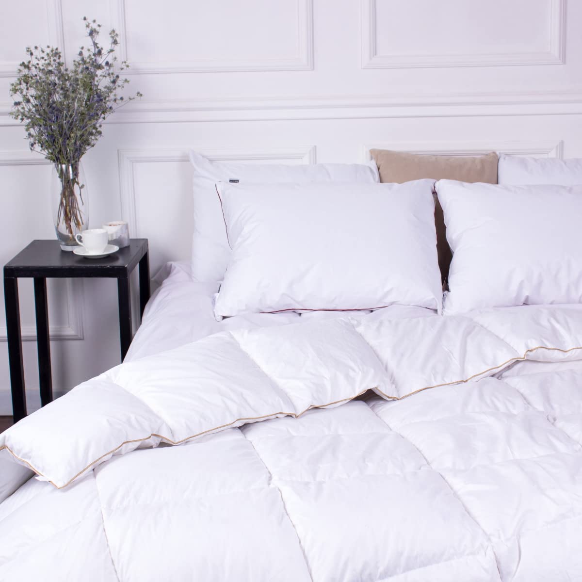 Premium MIRSON White Feather Goose Down Comforter - 700 Fill Power, Twin XL Size, 2900g Warmth, 100% Natural Cotton Cover (White) - Luxury Bedding for Winter, Guest Rooms & Cozy Home Decor
