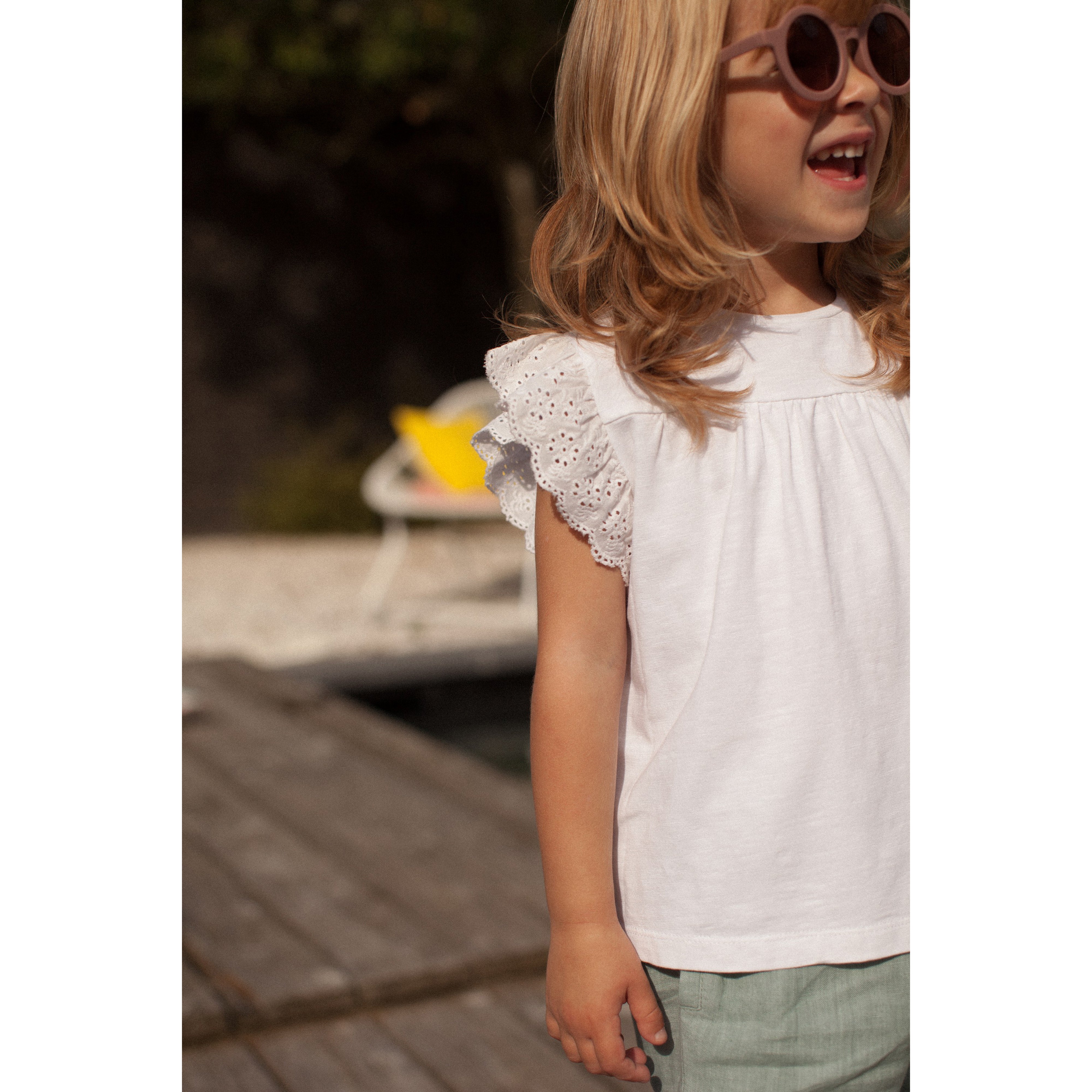 Bonheur du Jour Paris Baby & Girl Tee Shirt - Soft White Cotton T-Shirt for Toddlers & Kids - Perfect for Everyday Wear, Playdates & Family Outings