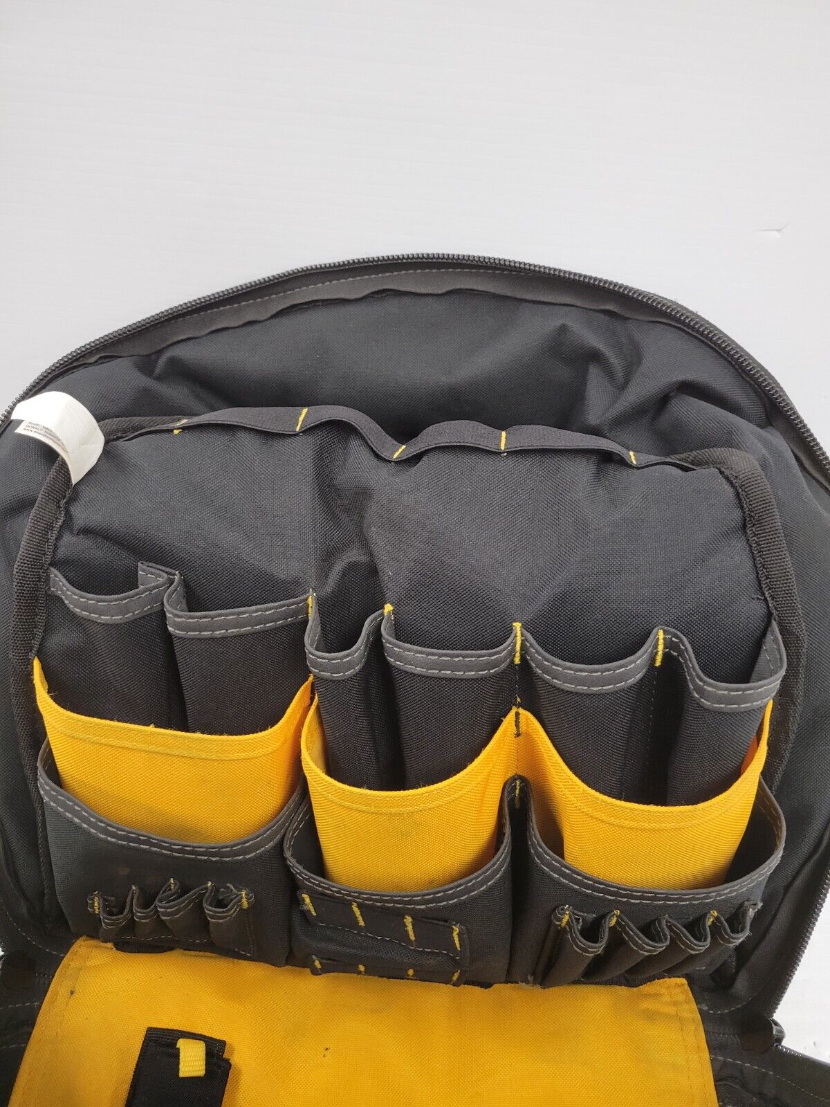 DEWALT 1 Zipper Tool Bag - Heavy Duty Storage for Tools & Accessories - Perfect for Construction, DIY Projects & On-the-Go Professionals