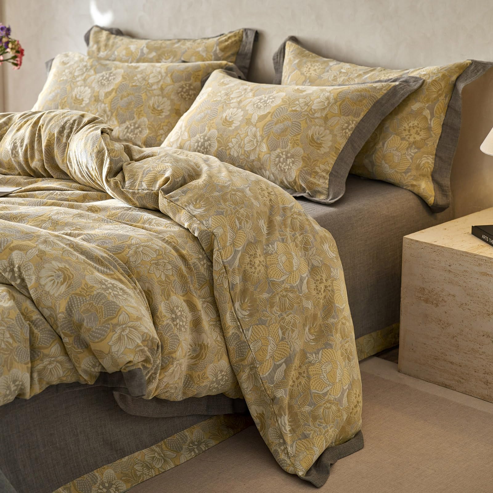 MKXI Golden Floral Twin Duvet Cover Set - 100% Breathable Muslin Gauze, Farmhouse Style Yellow Flower Jacquard Bedding - Soft All-Season Comforter Cover for Cozy Natural Bedroom Decor | Perfect for Guest Rooms, Master Bedrooms & Vacation Homes