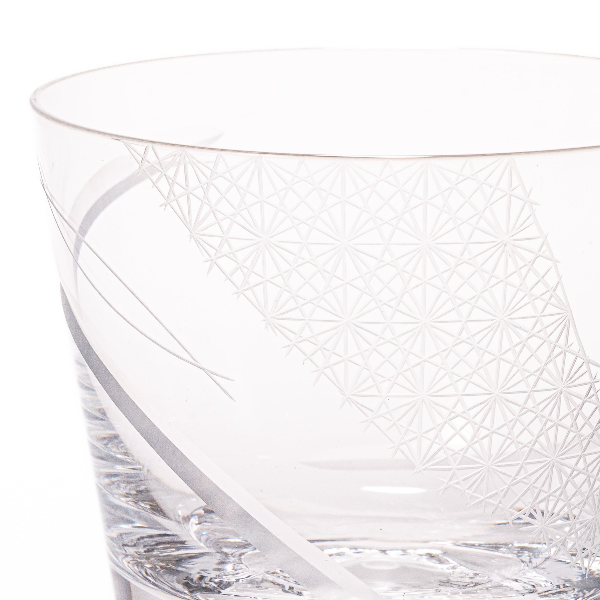 Tajima Mount Fuji Rocks Glass - Japanese Whiskey Tumbler with Breeze Design - Perfect for Scotch, Bourbon & Cocktail Drinking at Home Bar or Gift Giving