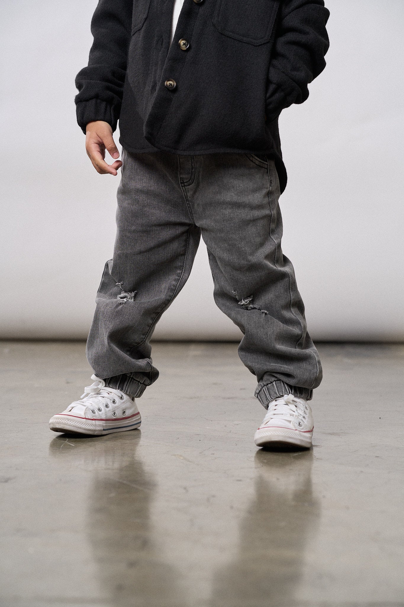 Relaxed Distressed Denim Jogger Pants for Men - Comfortable Grey Casual Sweatpants with Elastic Waist | Perfect for Lounge, Streetwear & Everyday Wear