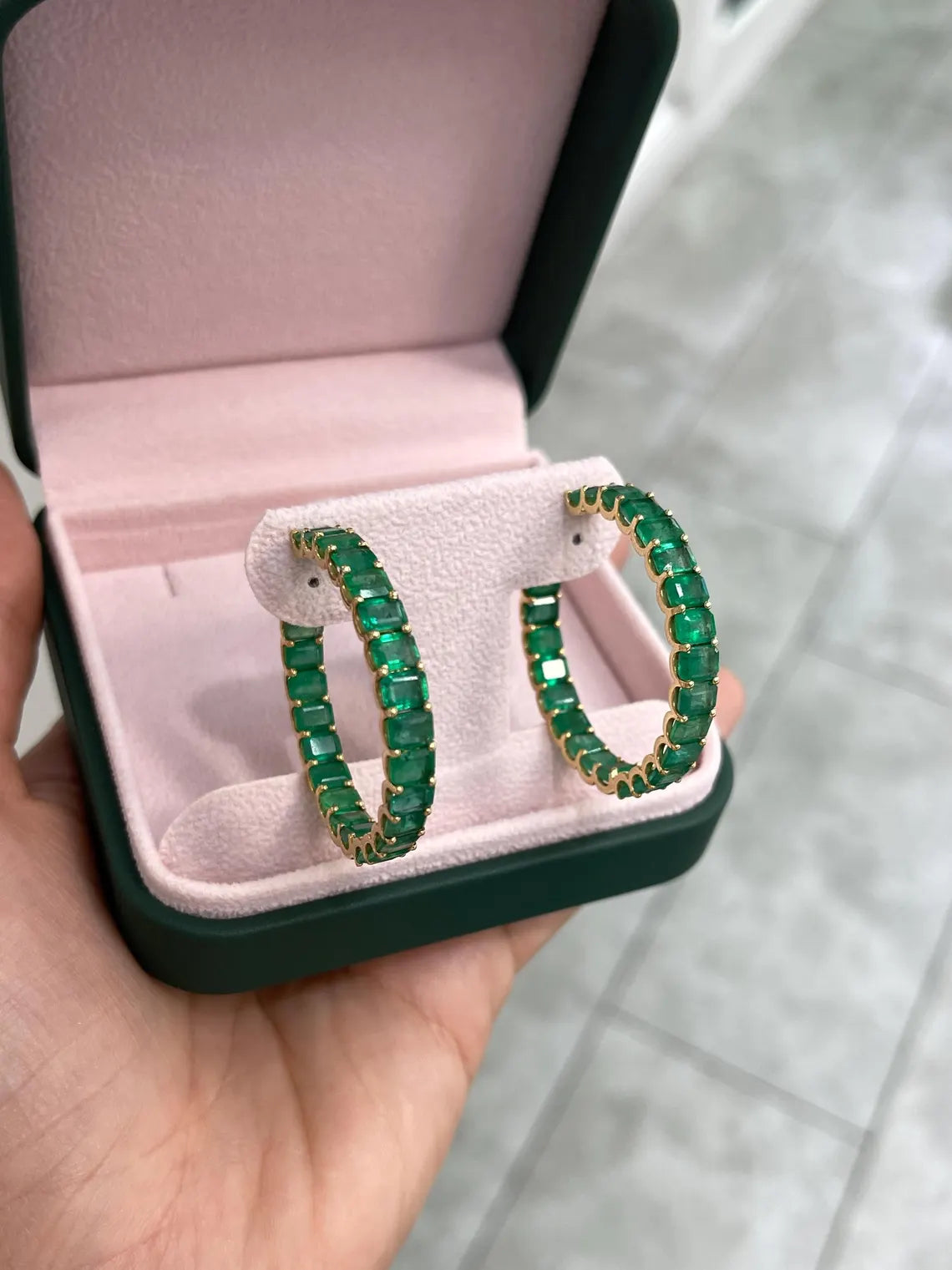 20.69ct Natural Grand Emerald East-West Hoop Earrings for Women - Elegant Statement Jewelry for Parties, Weddings & Special Occasions