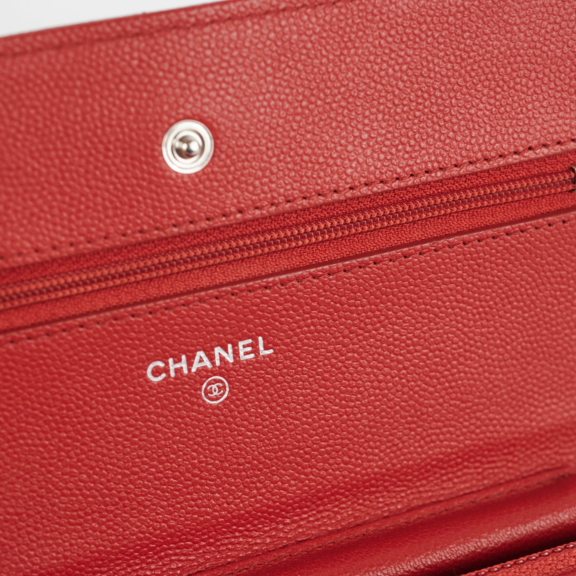 Chanel Caviar Leather Wallet on Chain WOC Crossbody Bag in Red | Luxury Designer Handbag for Women | Perfect for Parties, Date Nights & Everyday Use