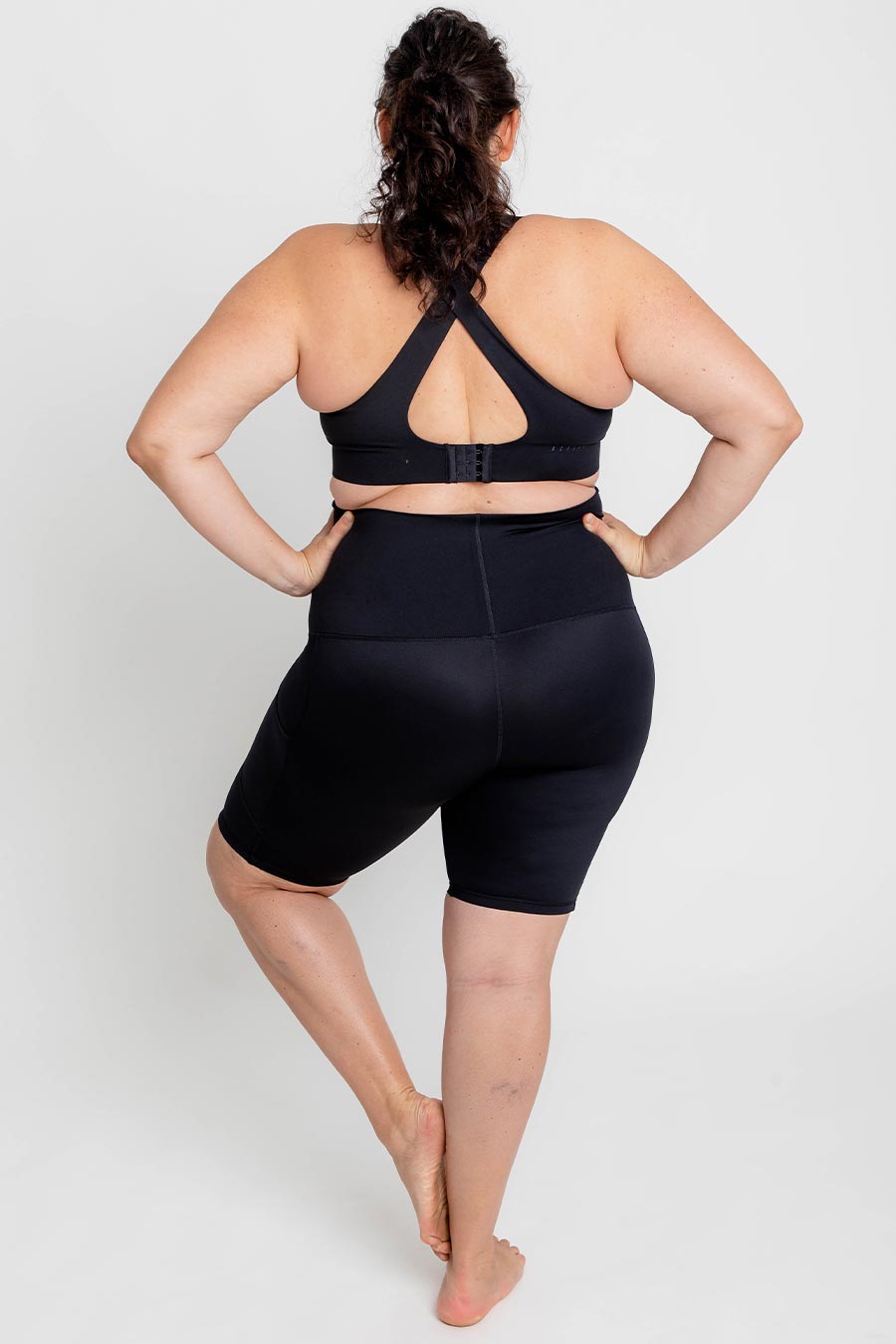 **Maternity Support Bike Shorts with Pockets - Black - Comfortable & Breathable for Pregnancy Workouts, Yoga & Daily Wear**