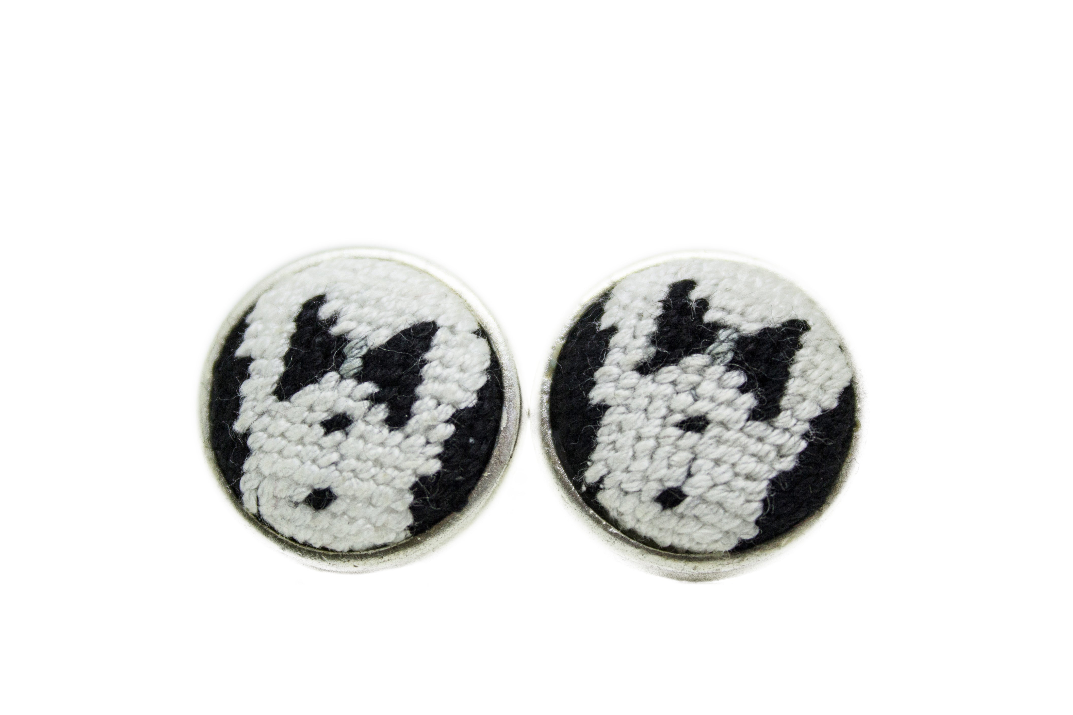 Elegant Tuxedo Needlepoint Cufflinks for Men - Premium Formal Dress Accessories - Perfect for Weddings, Black Tie Events & Business Occasions
