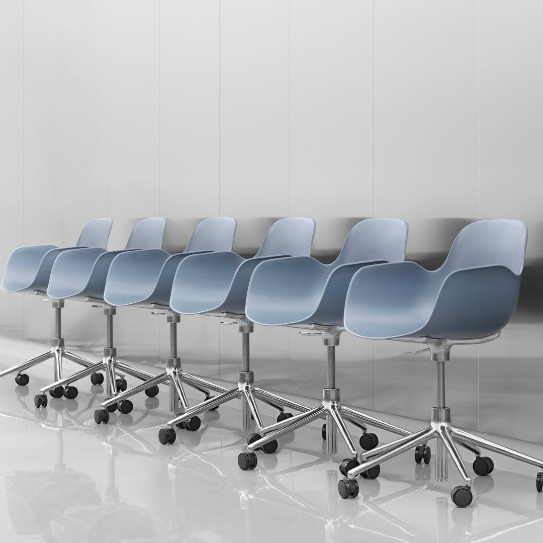 Modern Form Armchair with 5W Swivel Base & Gas Lift Mechanism - Ergonomic Office Chair for Home & Workspace Comfort